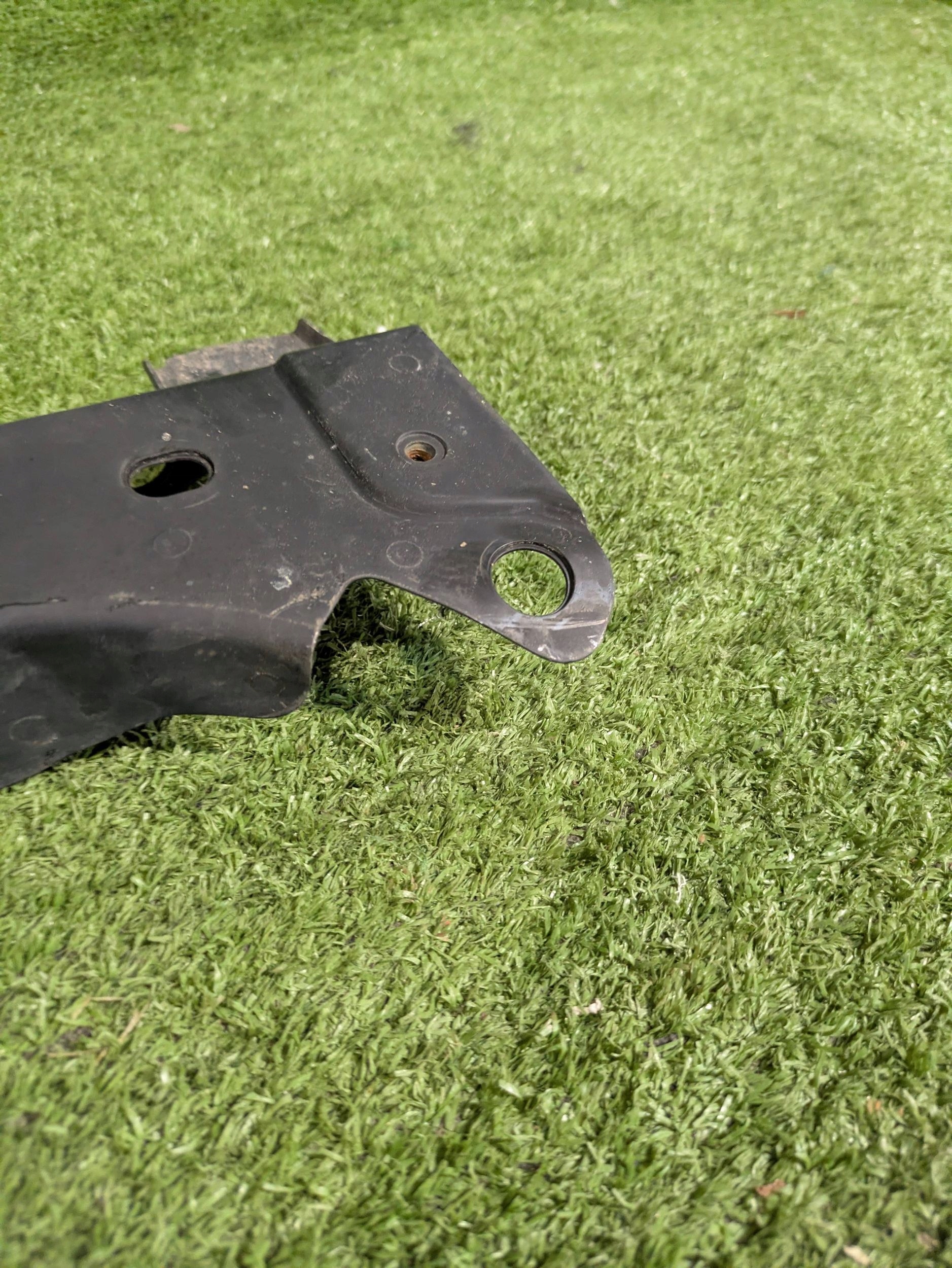 support panel for radiators upper front pillar iron NISSAN QASHQAI III J12 NR.P585