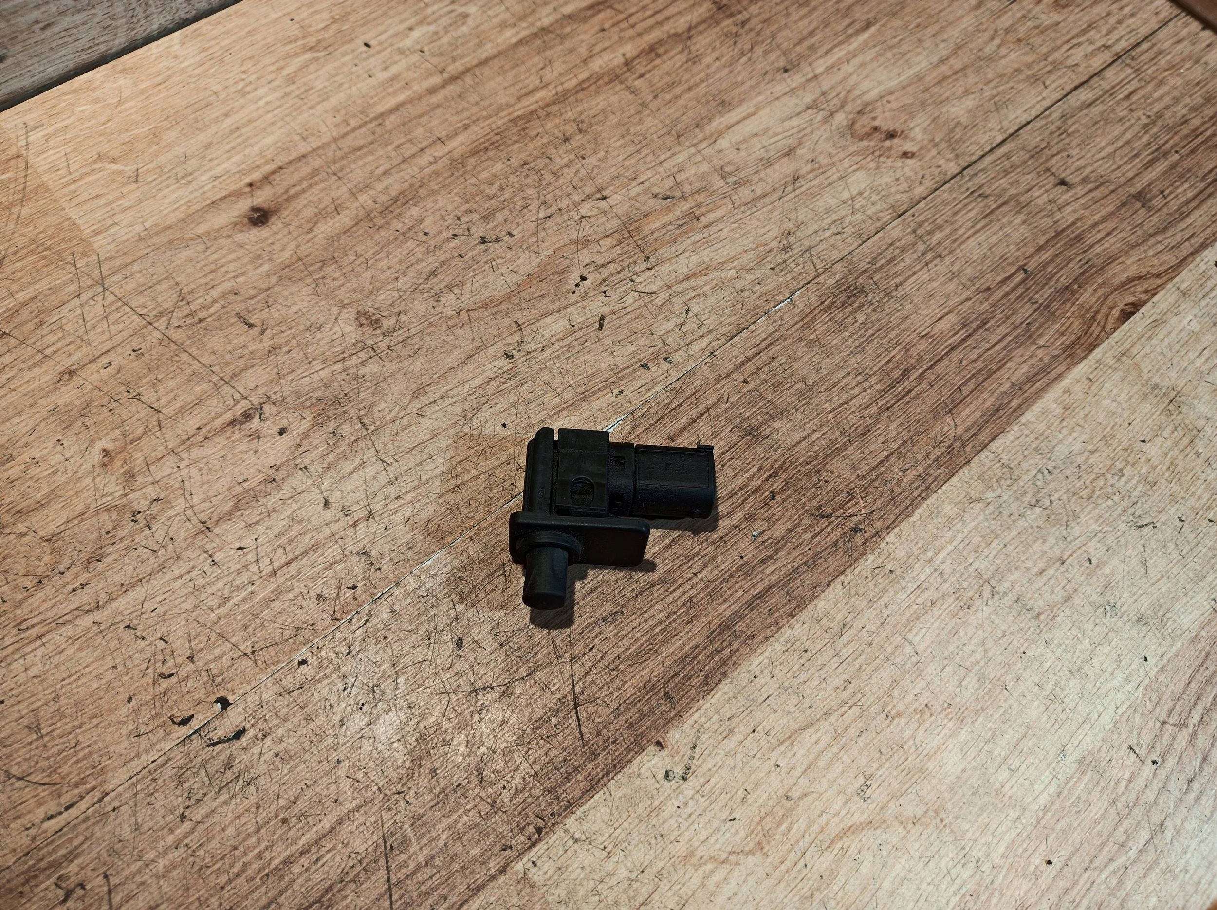 sensor otwarcia bonnets BMW 3 E90 E91 and other 4157962