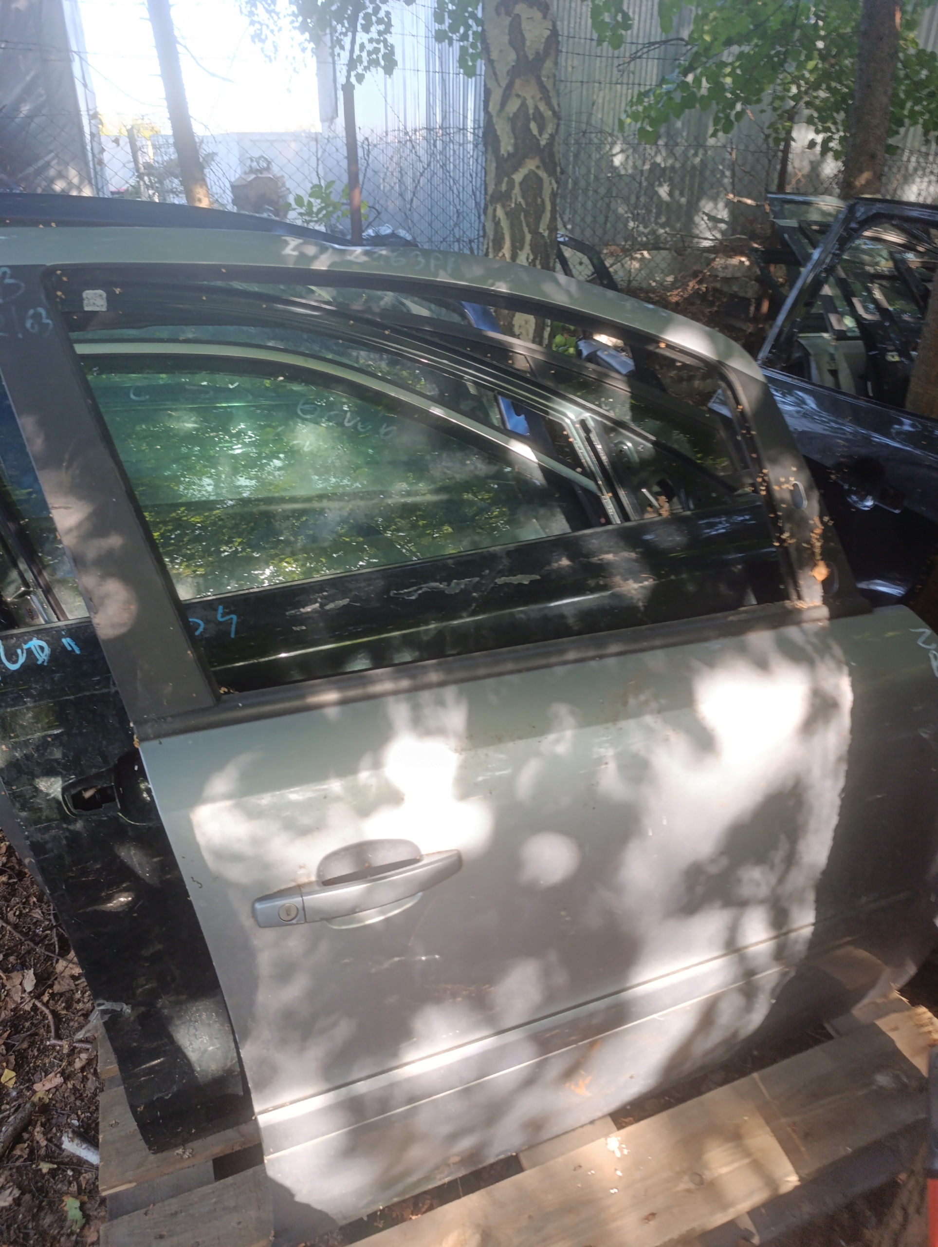 door right front front right Opel Zafira B Z163