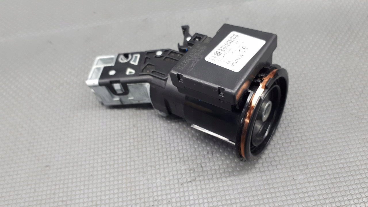 36708300 ключ зажигания Lodgy 1.6 SCE 17-19r