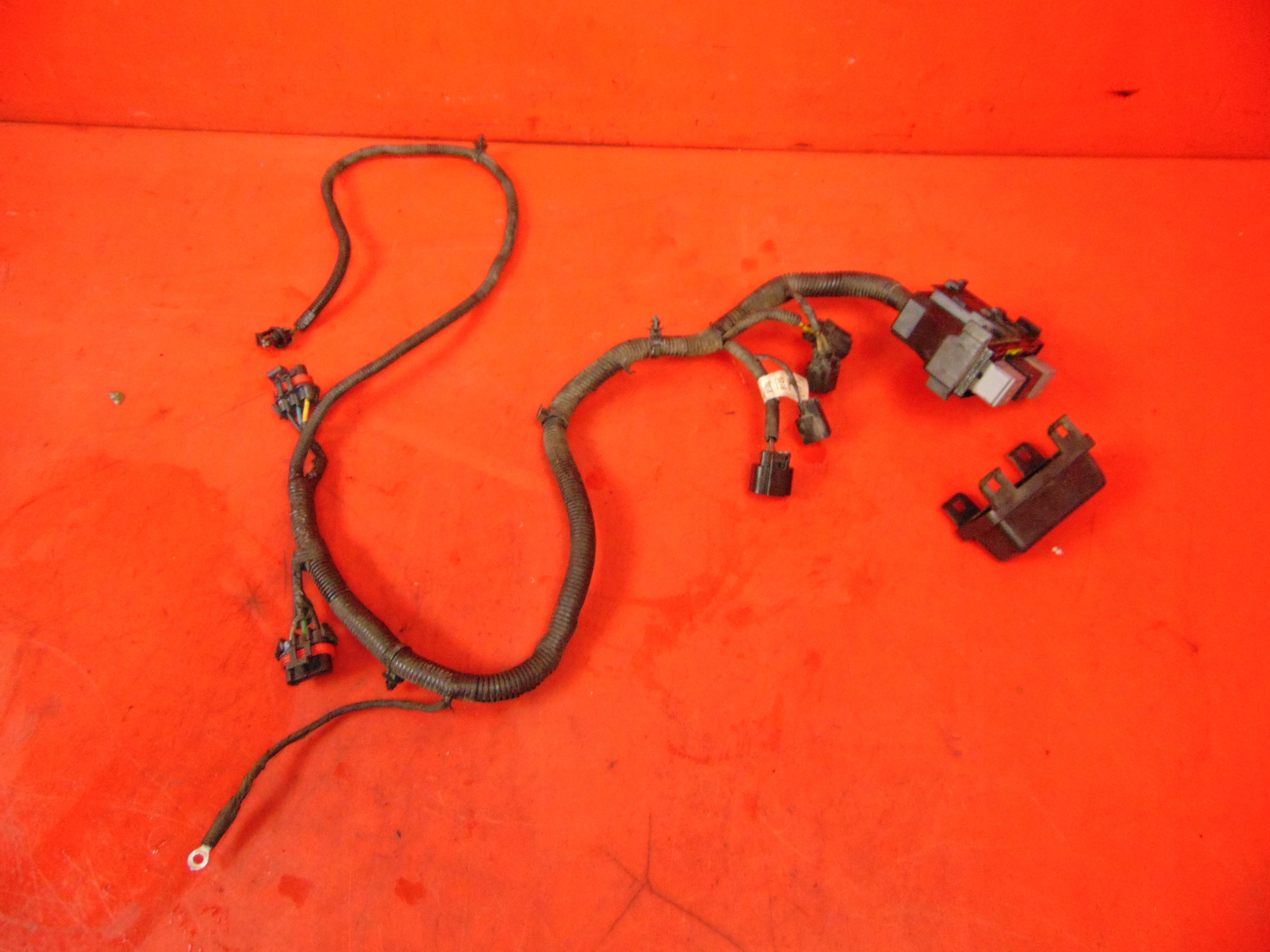 CHEVROLET ORLANDO SKRZYNKA PRZEKAŹNIKÓW 96889481 96889481 BEZPIECZNIKÓW ...