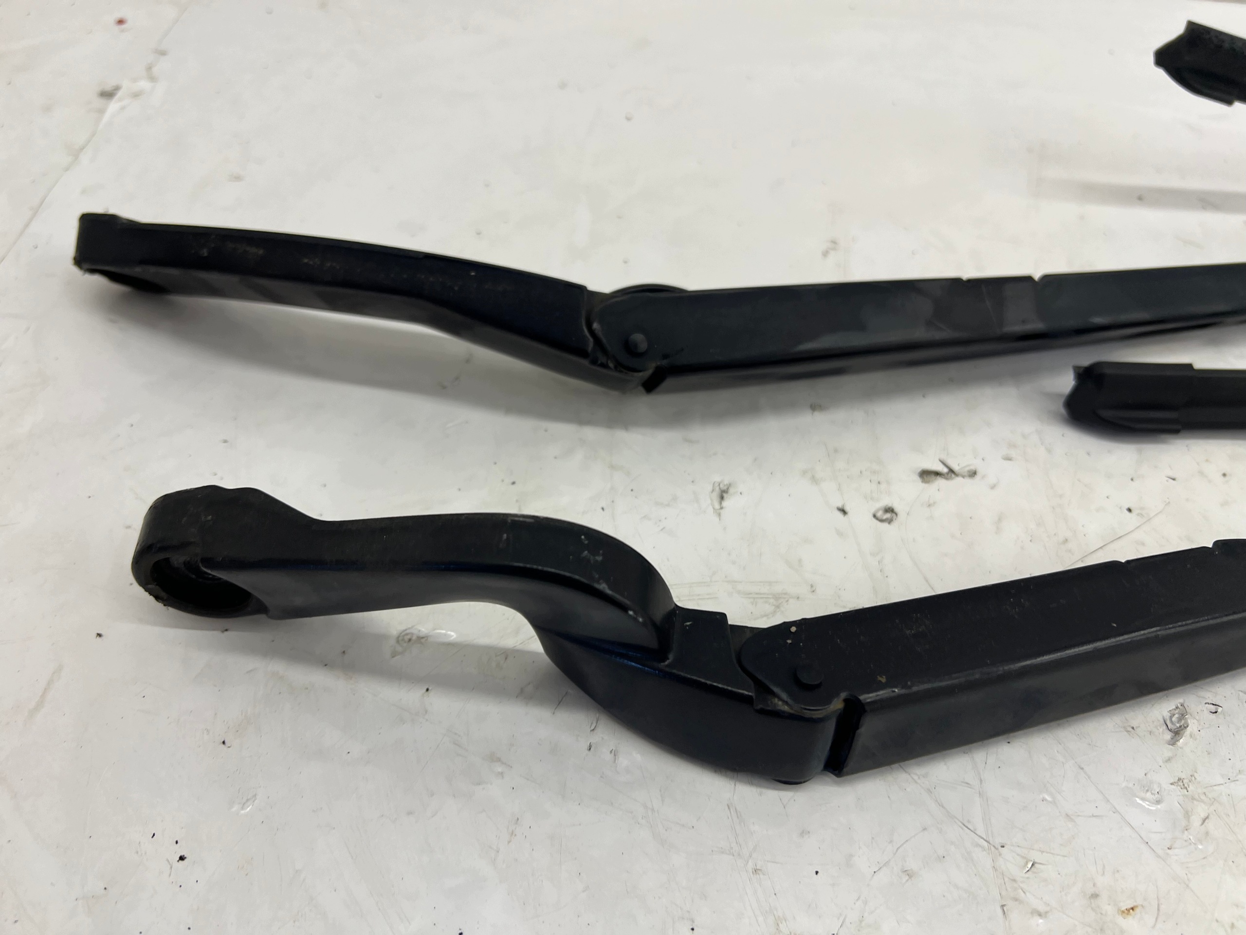 AUDI A6 C6 LIFT wiper arms front front left right KPL EUROPA