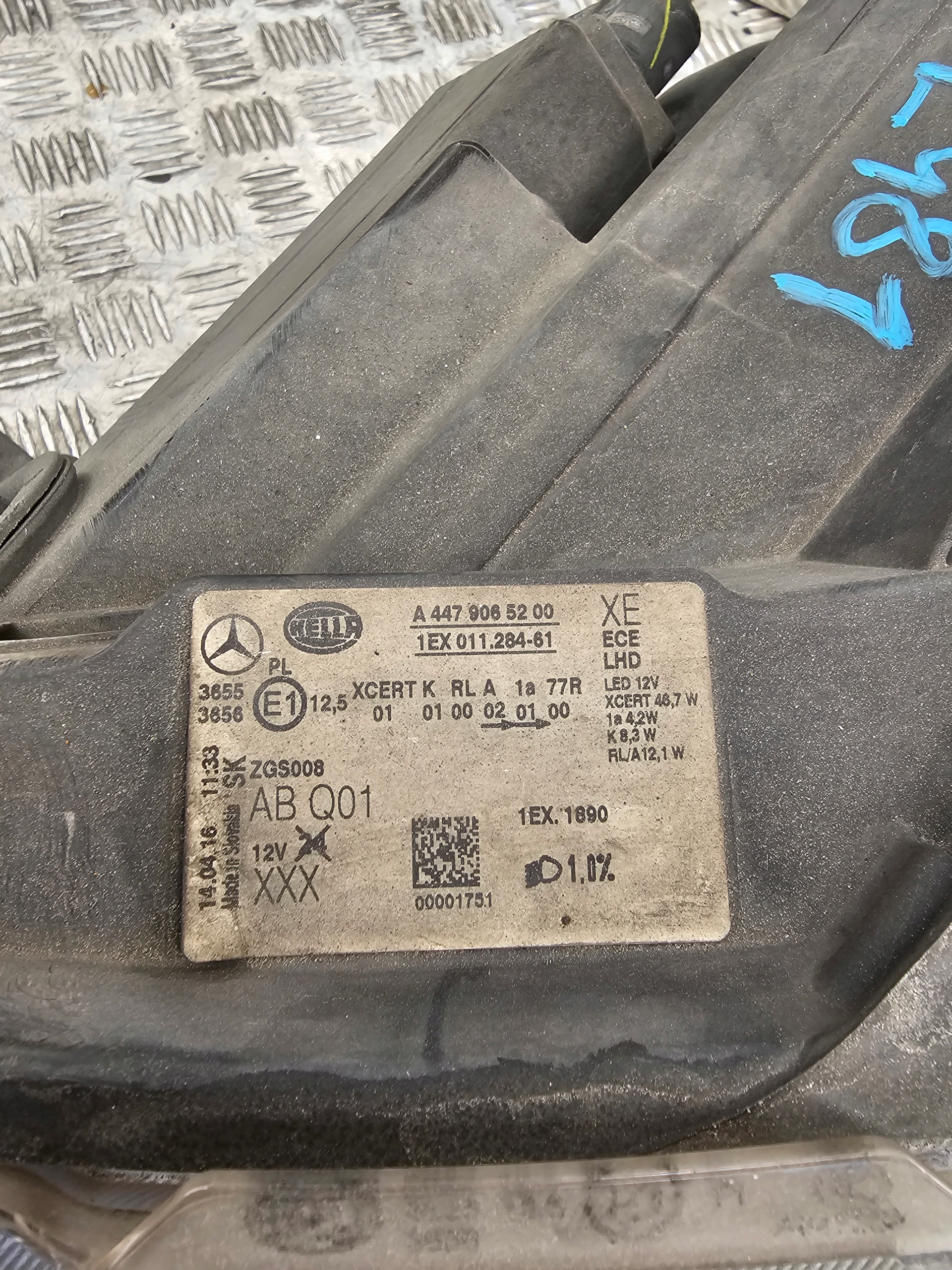 MERCEDES VITO VIANO W4479065200 left FULL LED light lights