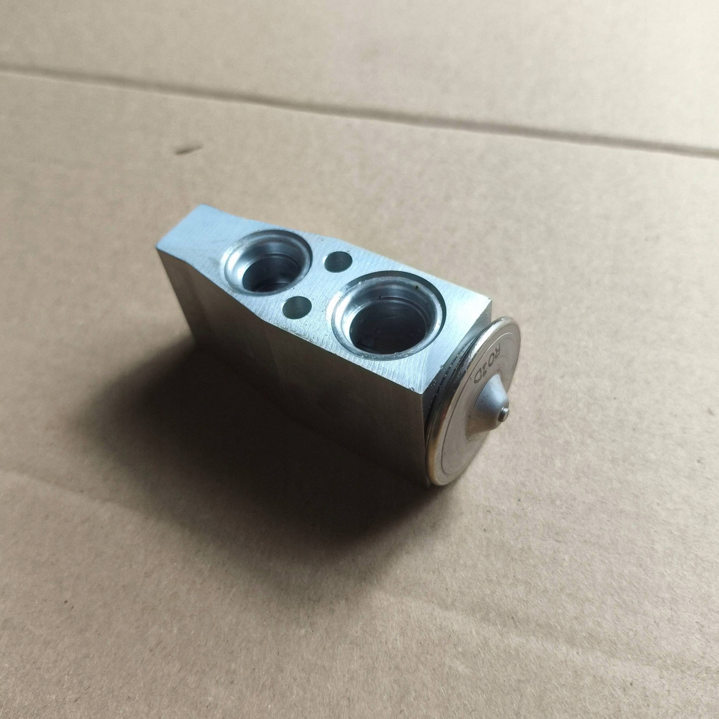 Sensor rozprezny klimaanlage Skoda Superb B6 (3T) 2011