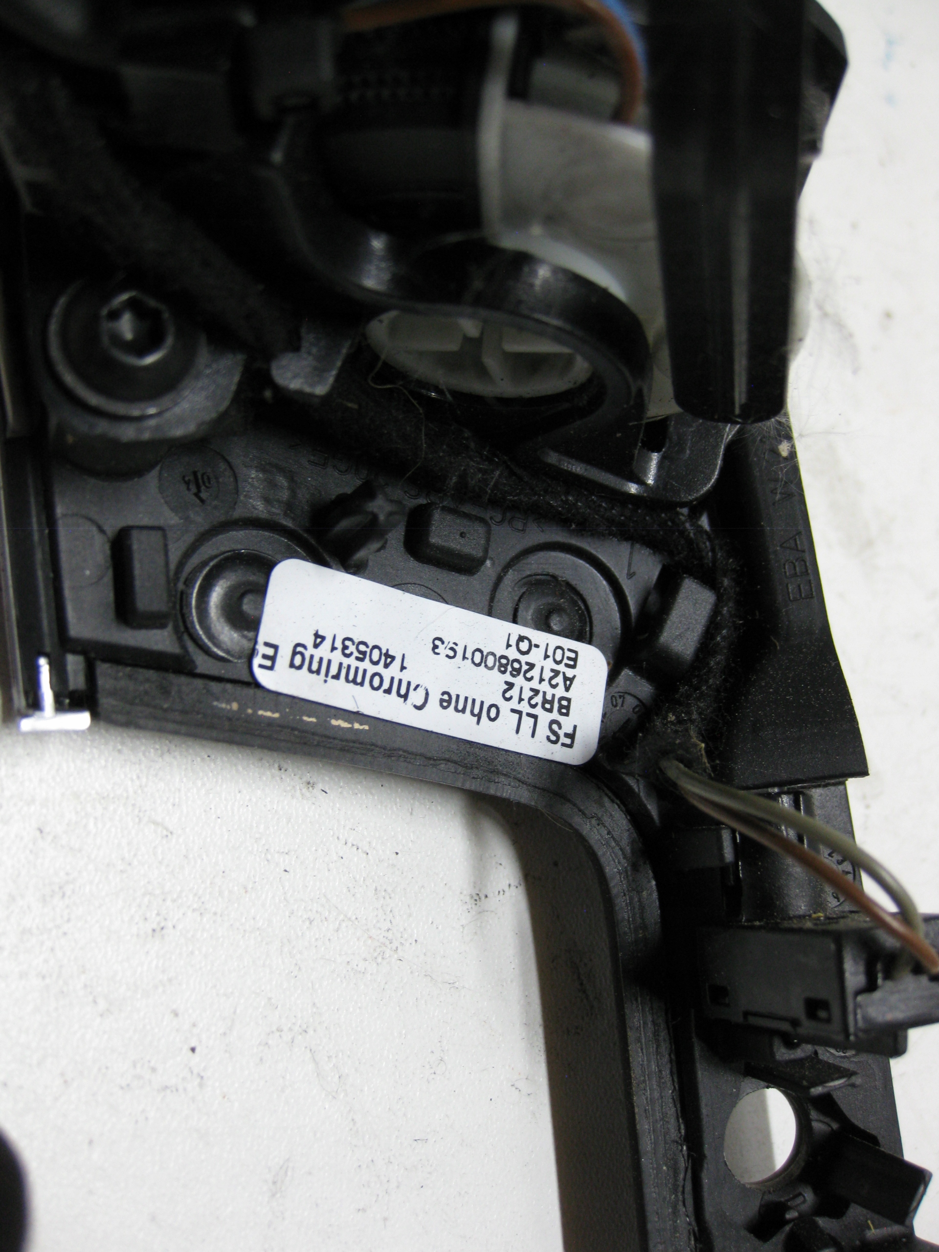 MERCEDES W212 E KLASA 11r grid air conditioning devices left A2128300154