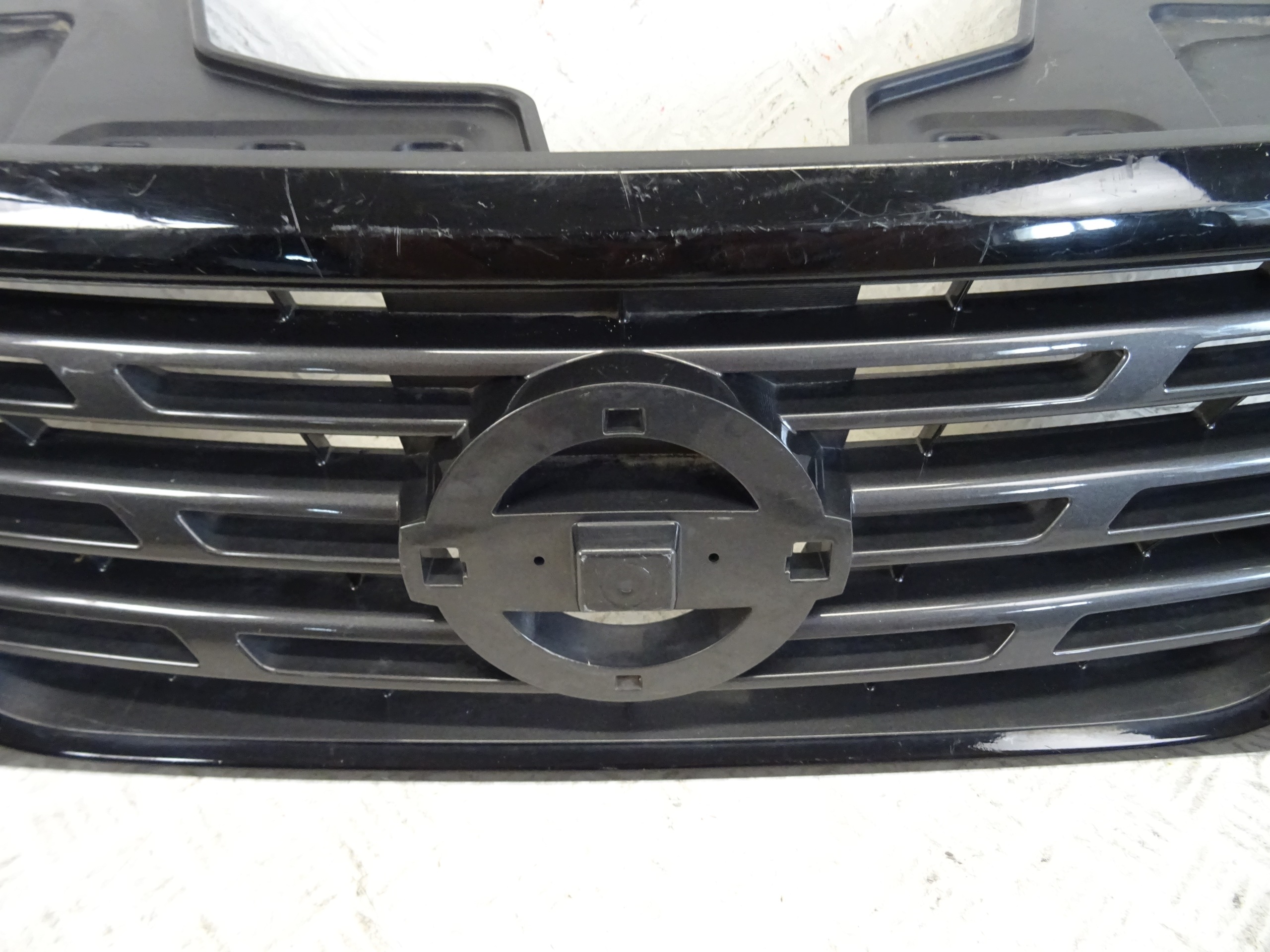 grill grille front front NISSAN NAVARA IV 4 62310-5JU1B