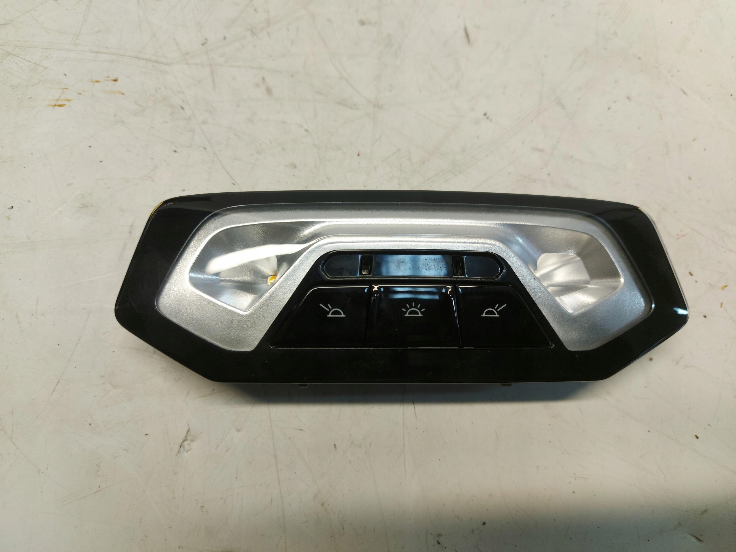 BMW G20 LIFT Feux phare Interne Cabine 791081301