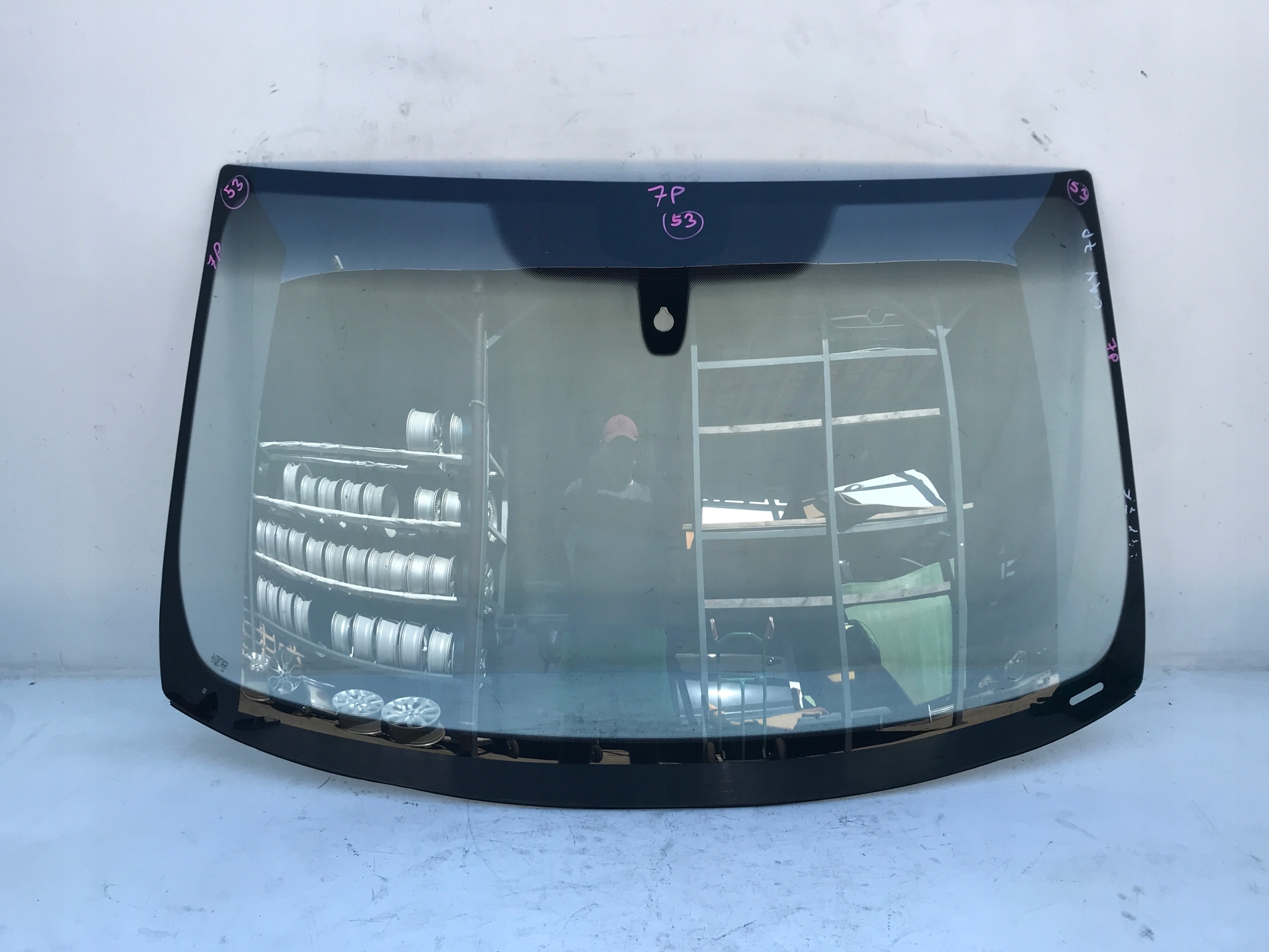 PORSCHE CAYENNE 7P лобове скло Переднє orig 17R