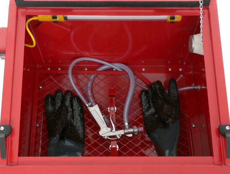 PIASKARKA KABINOWA WARSZTATOWA 90L + DYSZE ZESTAW Waga produktu z opakowaniem jednostkowym 20 kg