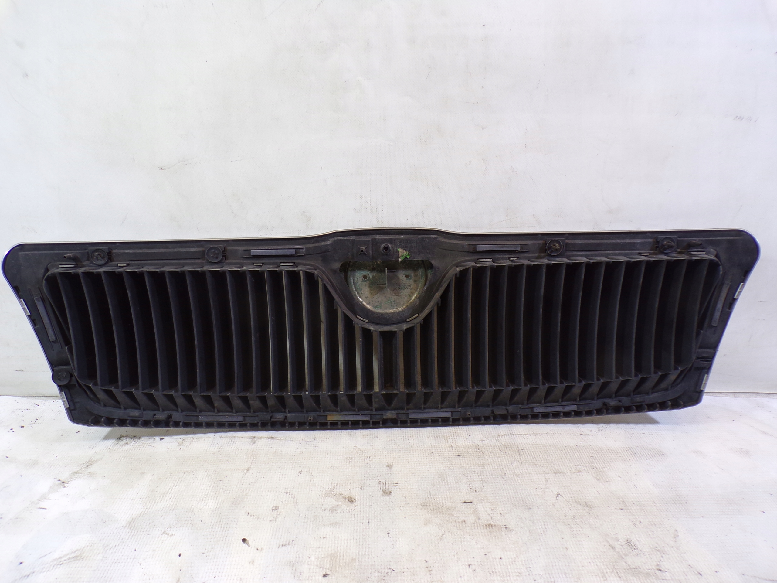 grill grille radiator SKODA OCTAVIA 2 II