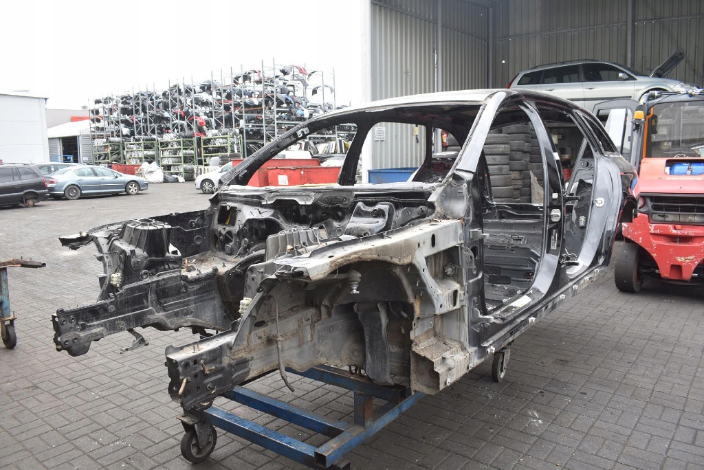 quarter fender left right pillar threshold 040 MERCEDES E-KLASA W213 KOMBI