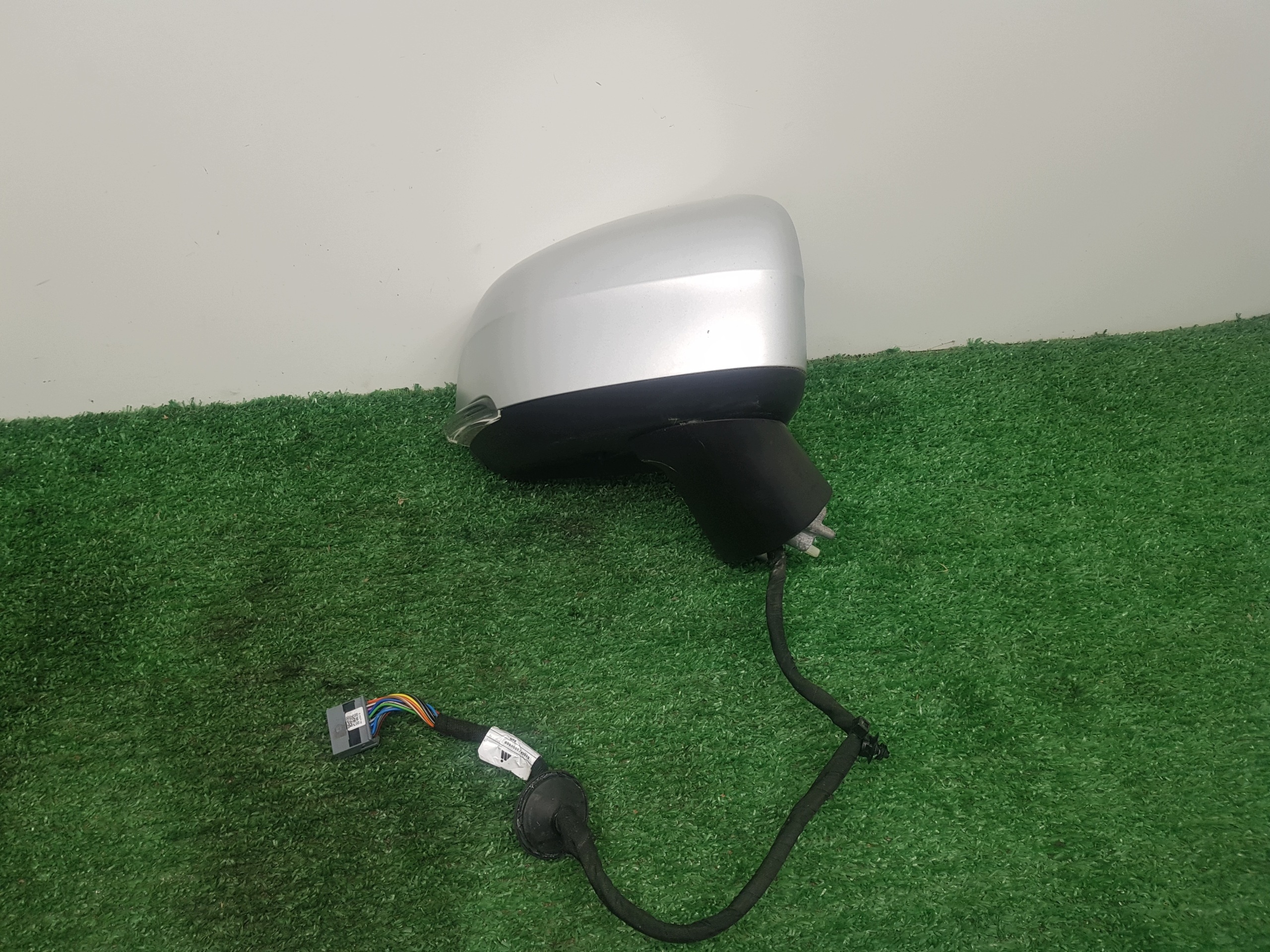 USTERKO right electrics VOLVO XC90 II T6 2019 E1041347 15 PIN R-design