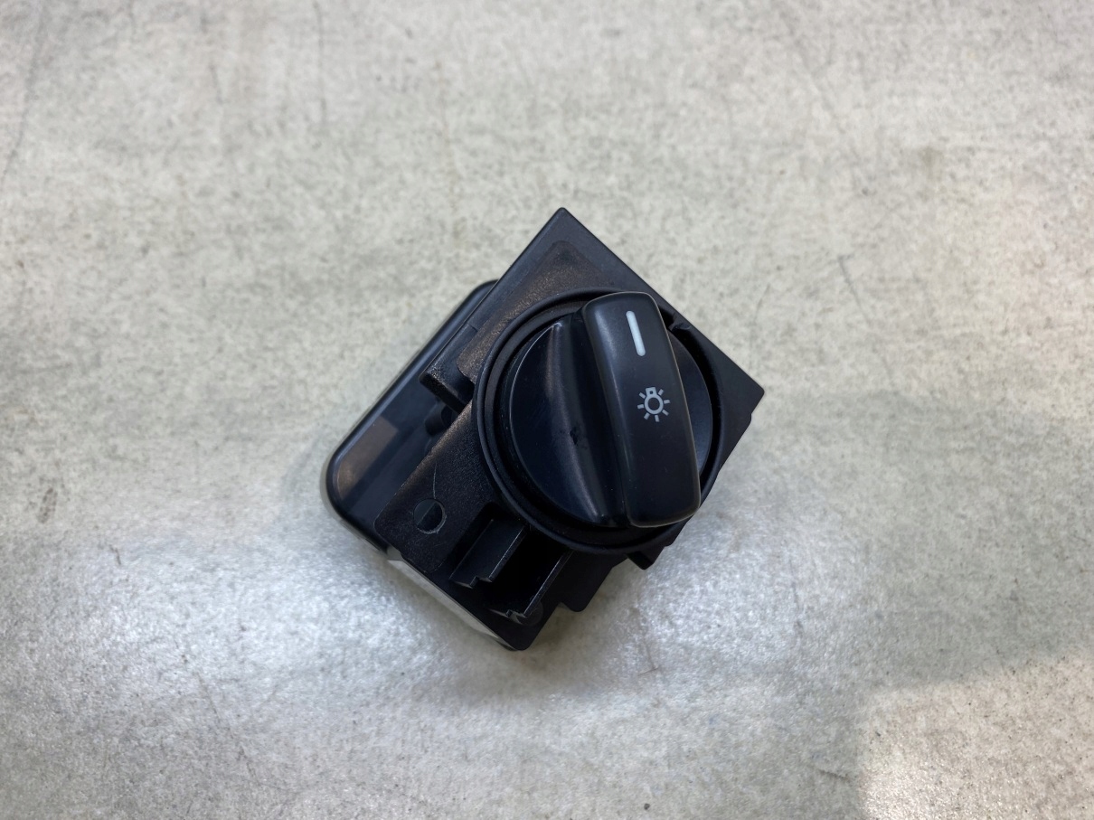 interruttore luci MERCEDES W169 1695450404