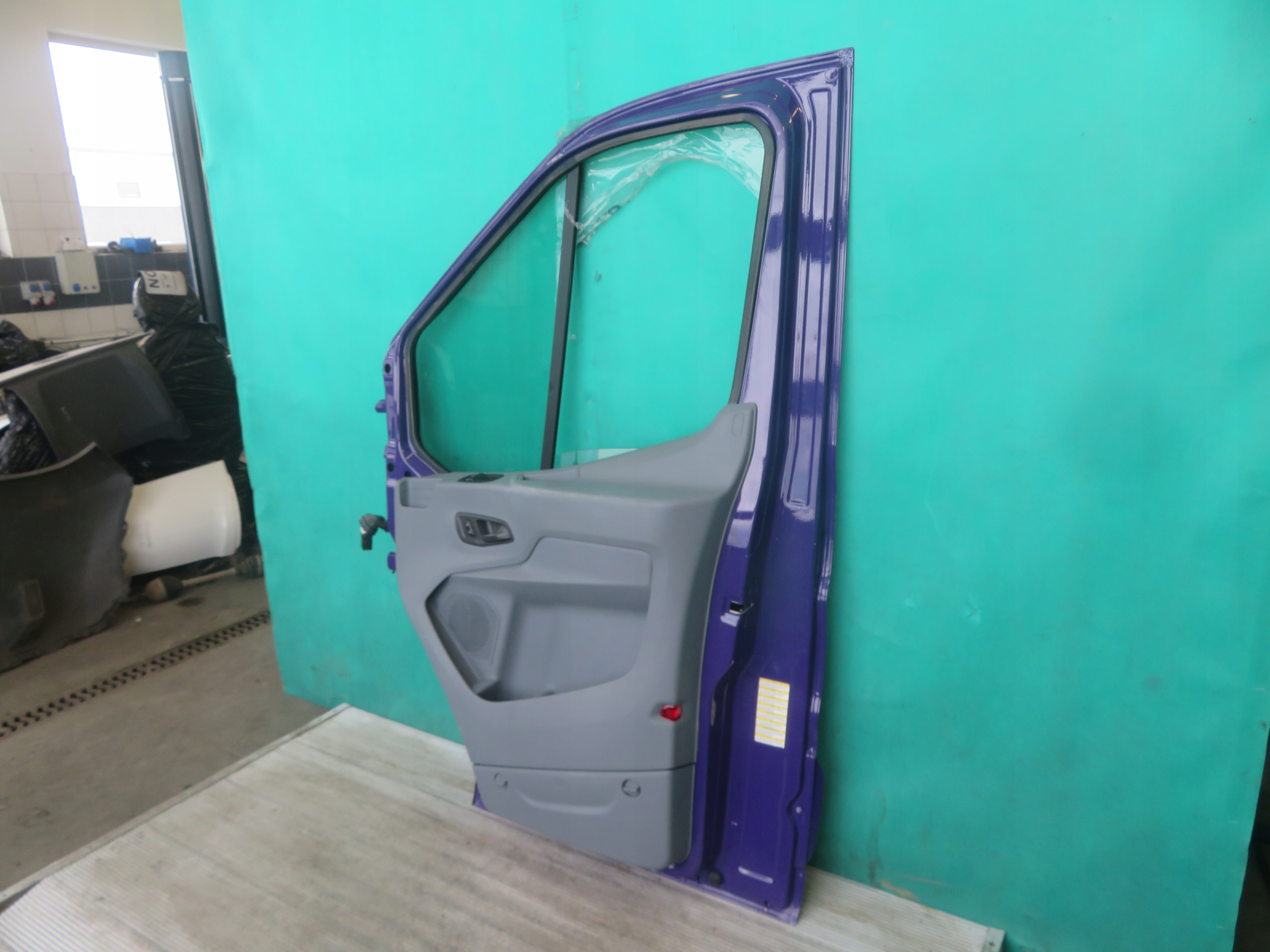 door right front right front FORD TRANSIT MK8 16R