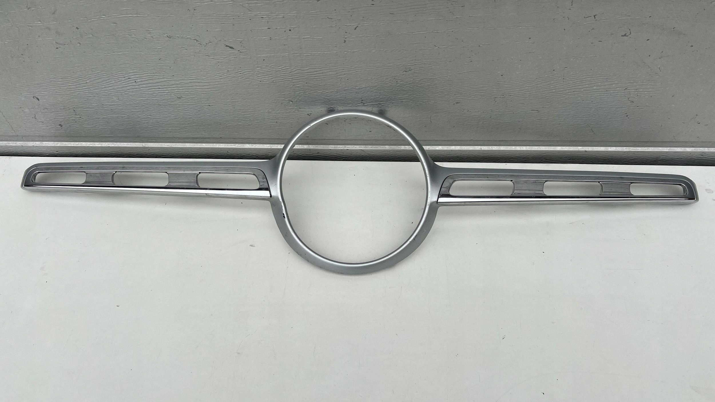 Mercedes-Benz GLA W247 Kühlergrill FRONTGRILL Kühlergitter A2478884500 - Thumbnail 1