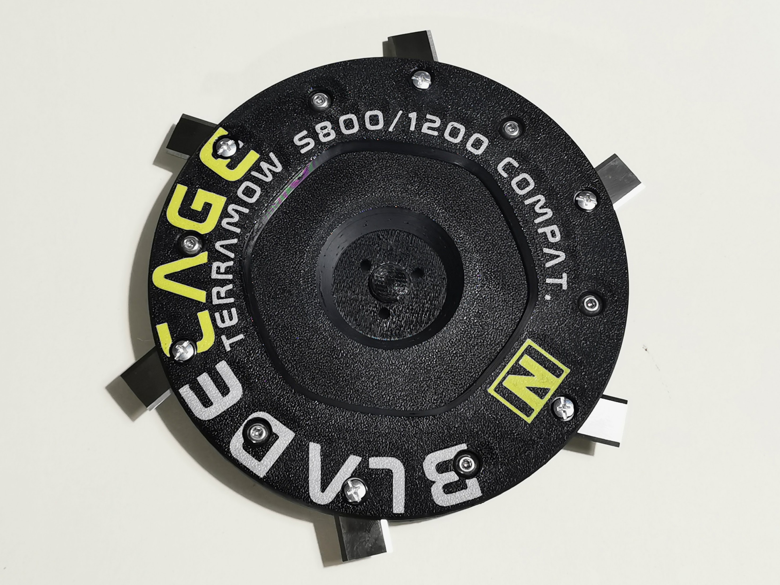 Kotouč s krytem pro 6 čepelí kompatibilní s TerraMow S800/S1200