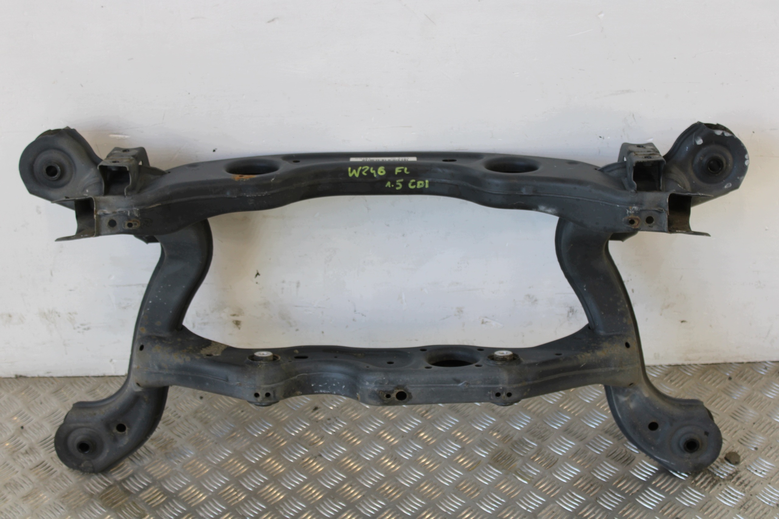 axle beam subframe rear subframe rear 2463503101 MERCEDES B-class W246 LIFT
