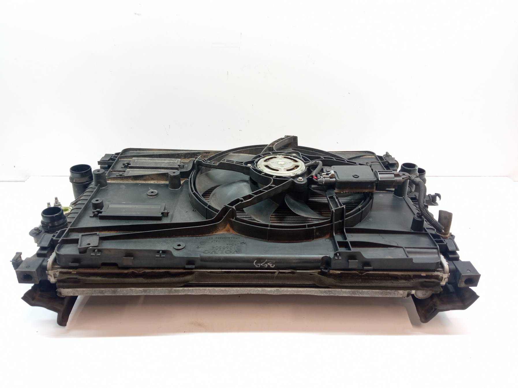 hladnjak vode 1.5 B klimatizacije ventilator interkuler Volvo V40 II