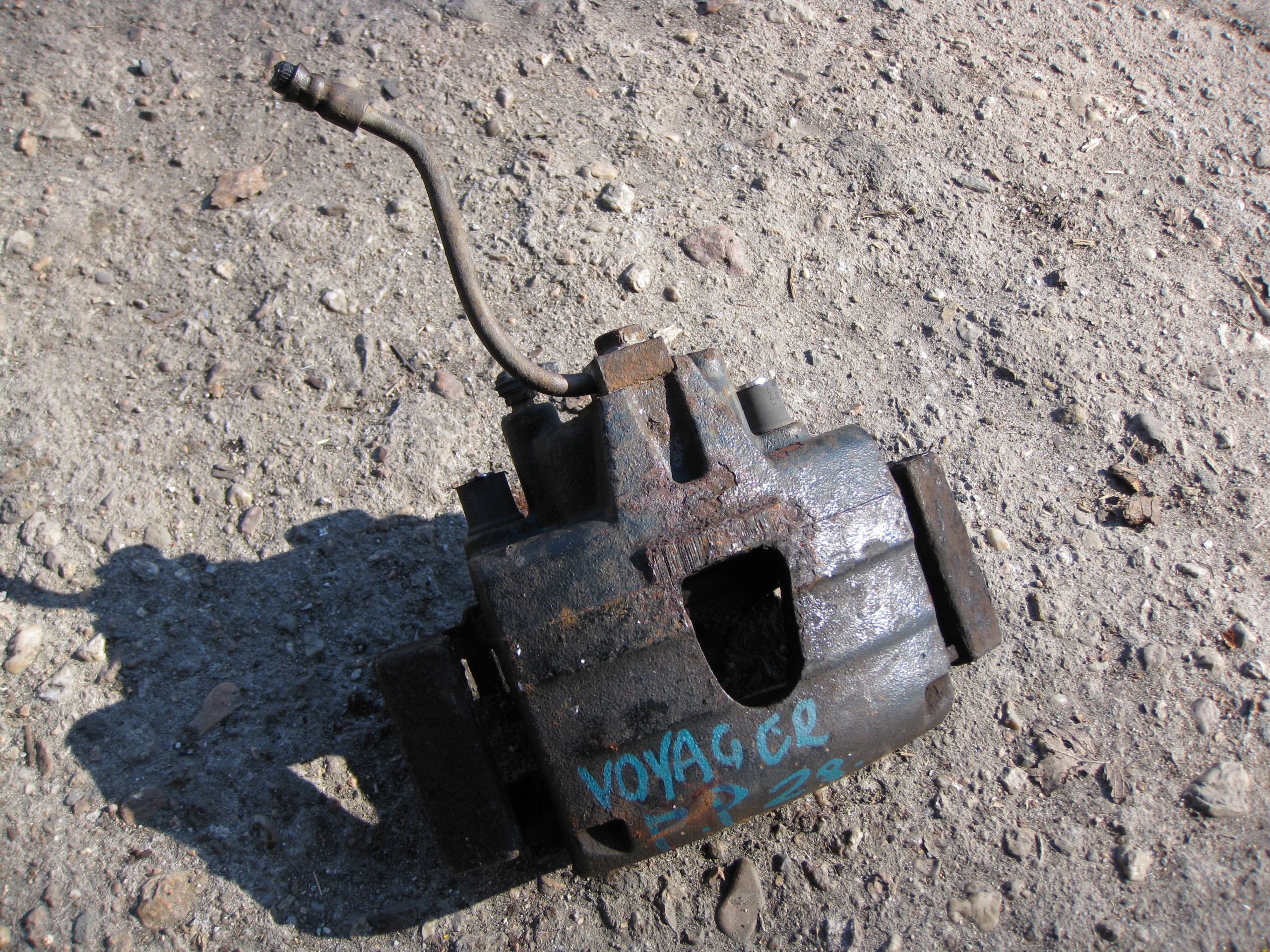 CHRYSLER VOYAGER 2.8 CRD caliper right front