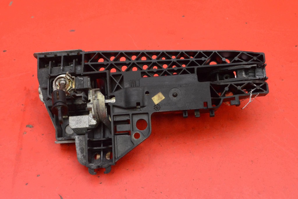 handle left front front LZ7H 8T01837885A AUDI A4 B8 07-11