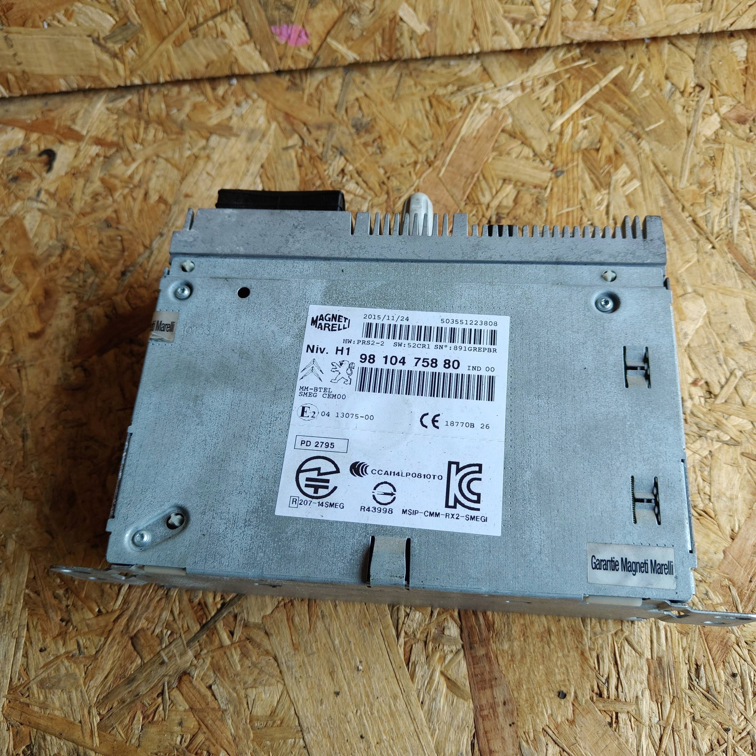 Stacja multimedialna Peugeot 508 9810475880