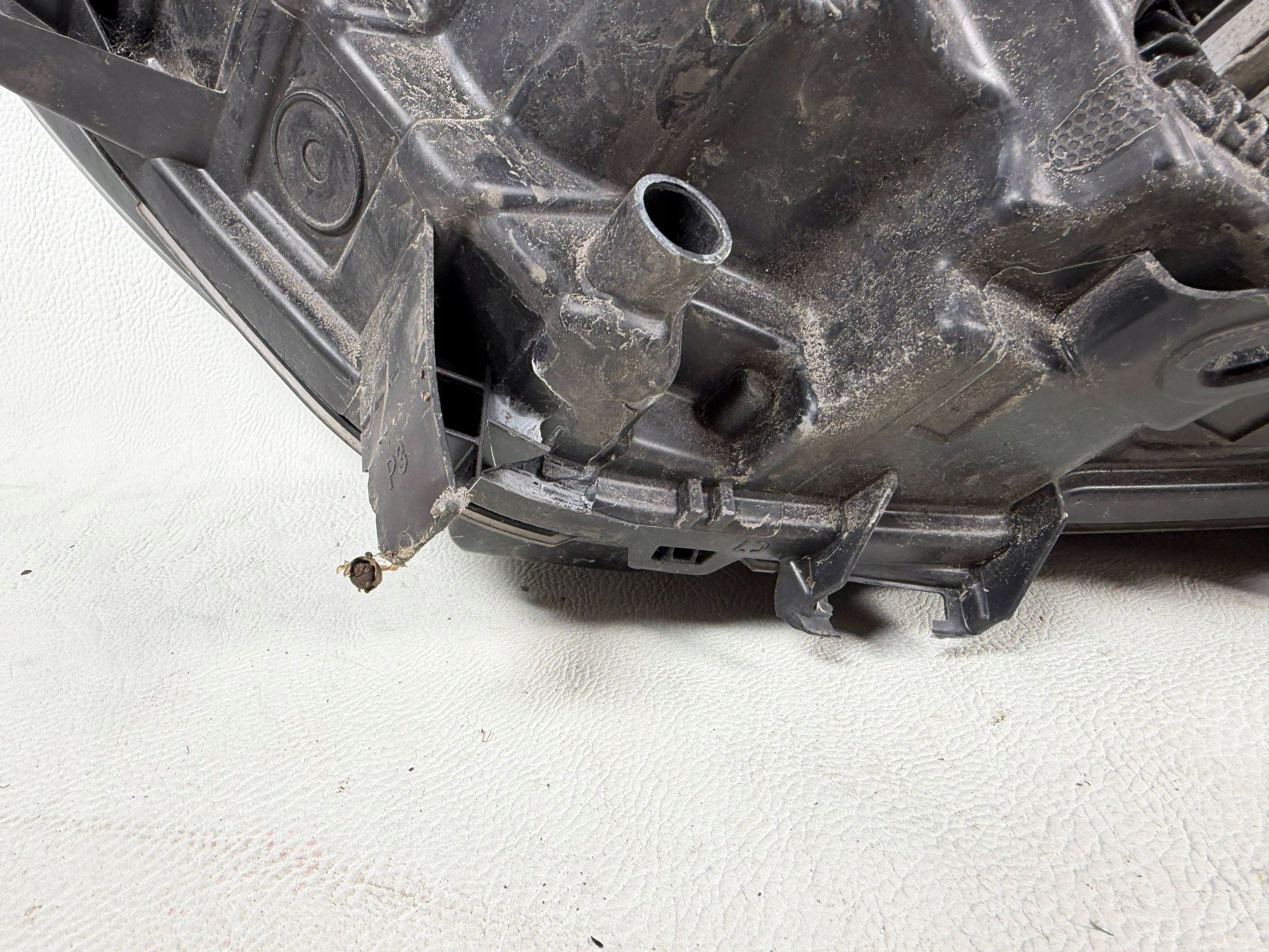 Renault Koleos 2 II 16- Full LED light right front front