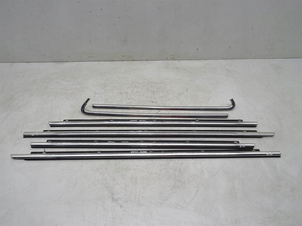 4F0853764C 4F0853284E - Скребковые планки в сборе Audi A6 C6 Allroad II