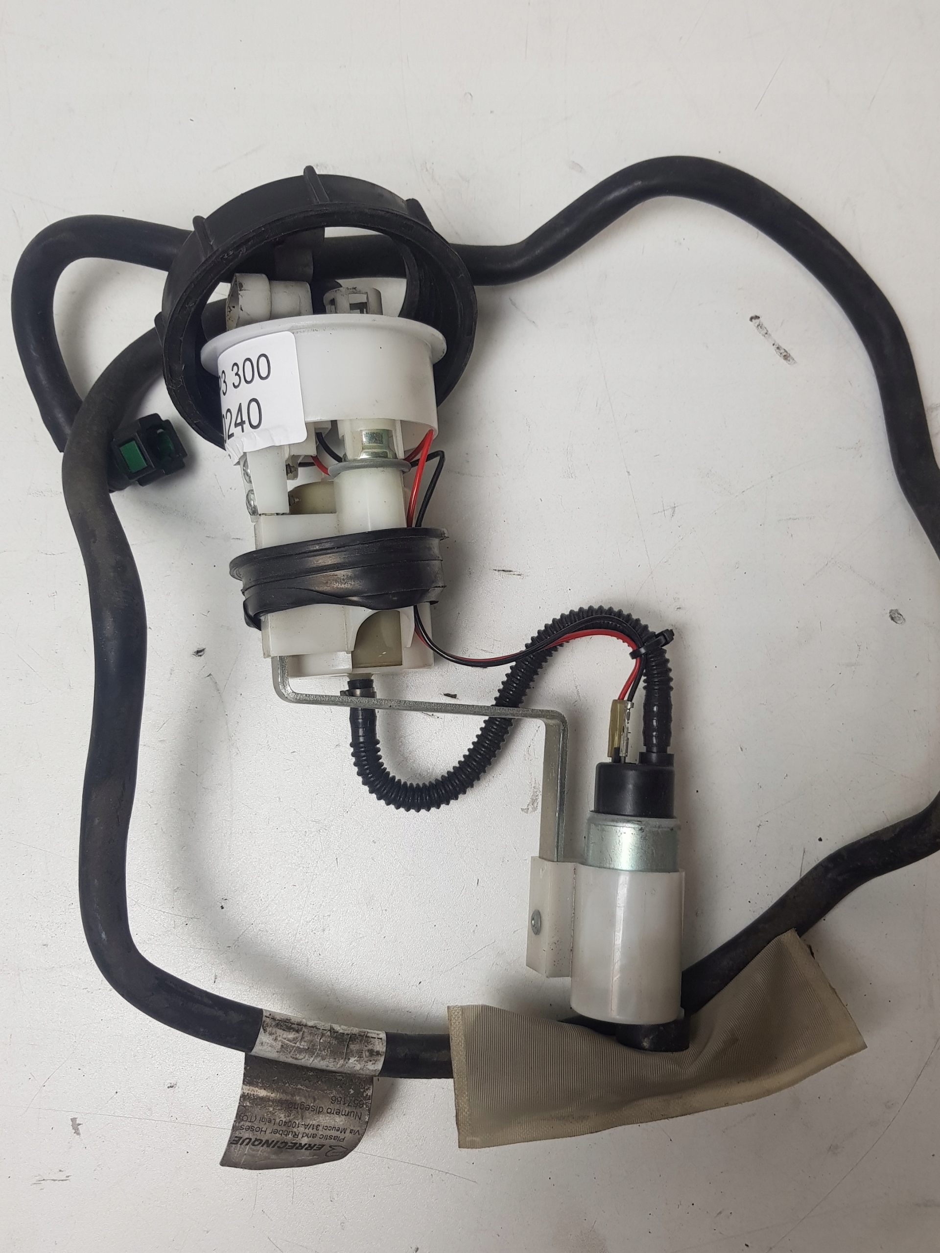 PIAGGIO MP3 300 ПАЛИВНИЙ НАСОС