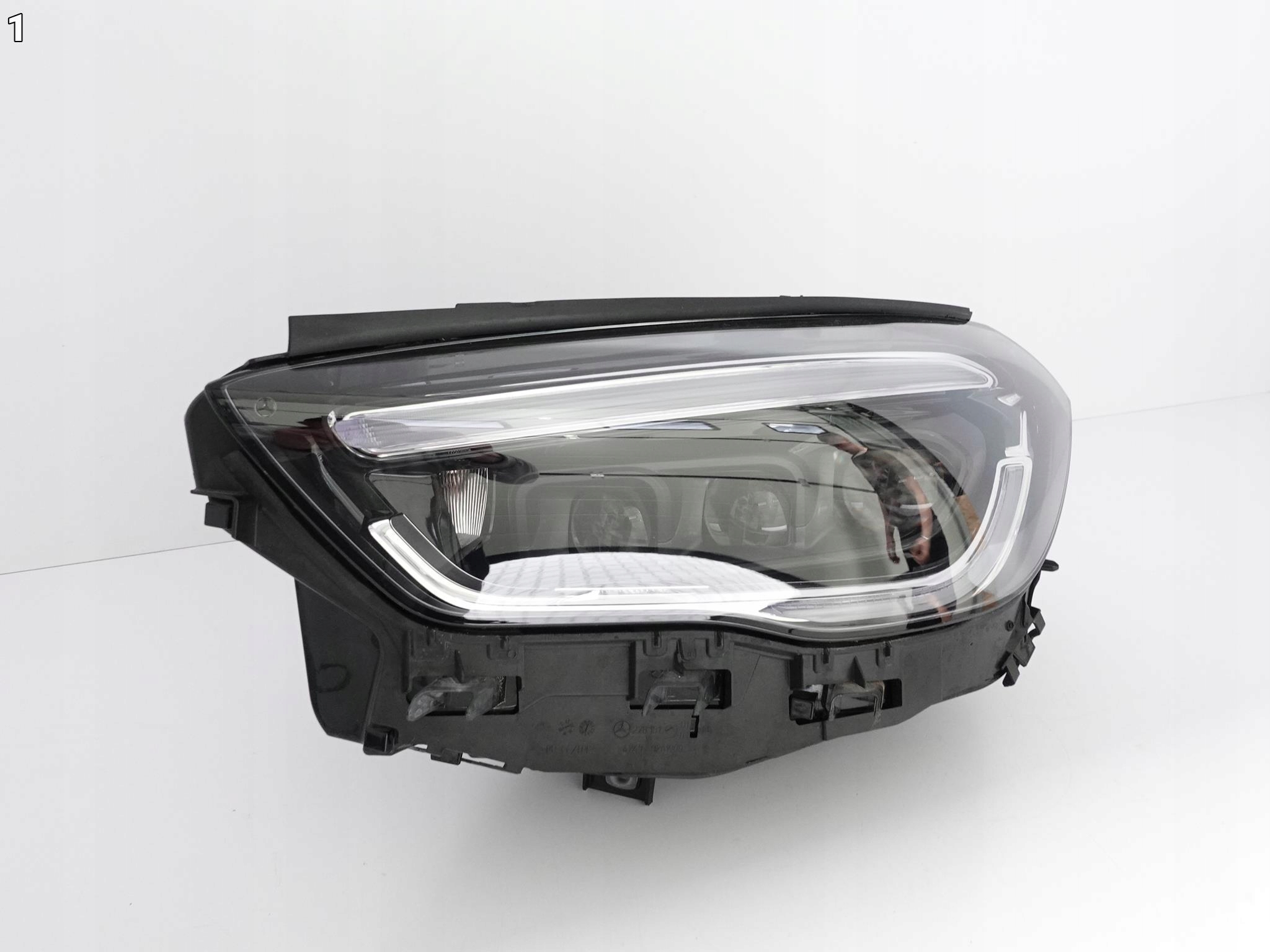 MERCEDES GLA II H247 19- FULL LED MULTIBEAM light