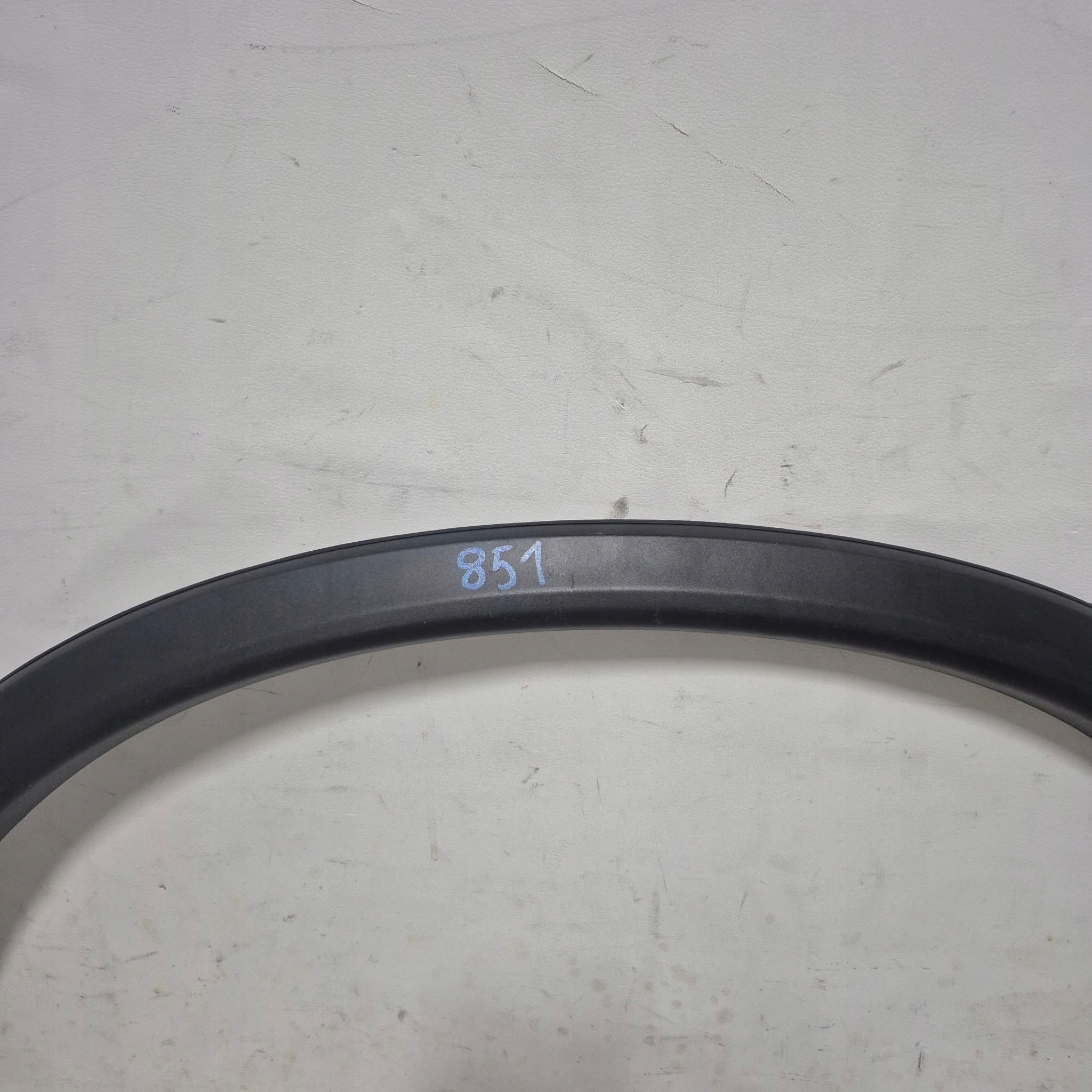 MITSUBISHI ASX and 1 LIFT 12-23 moulding cap left front