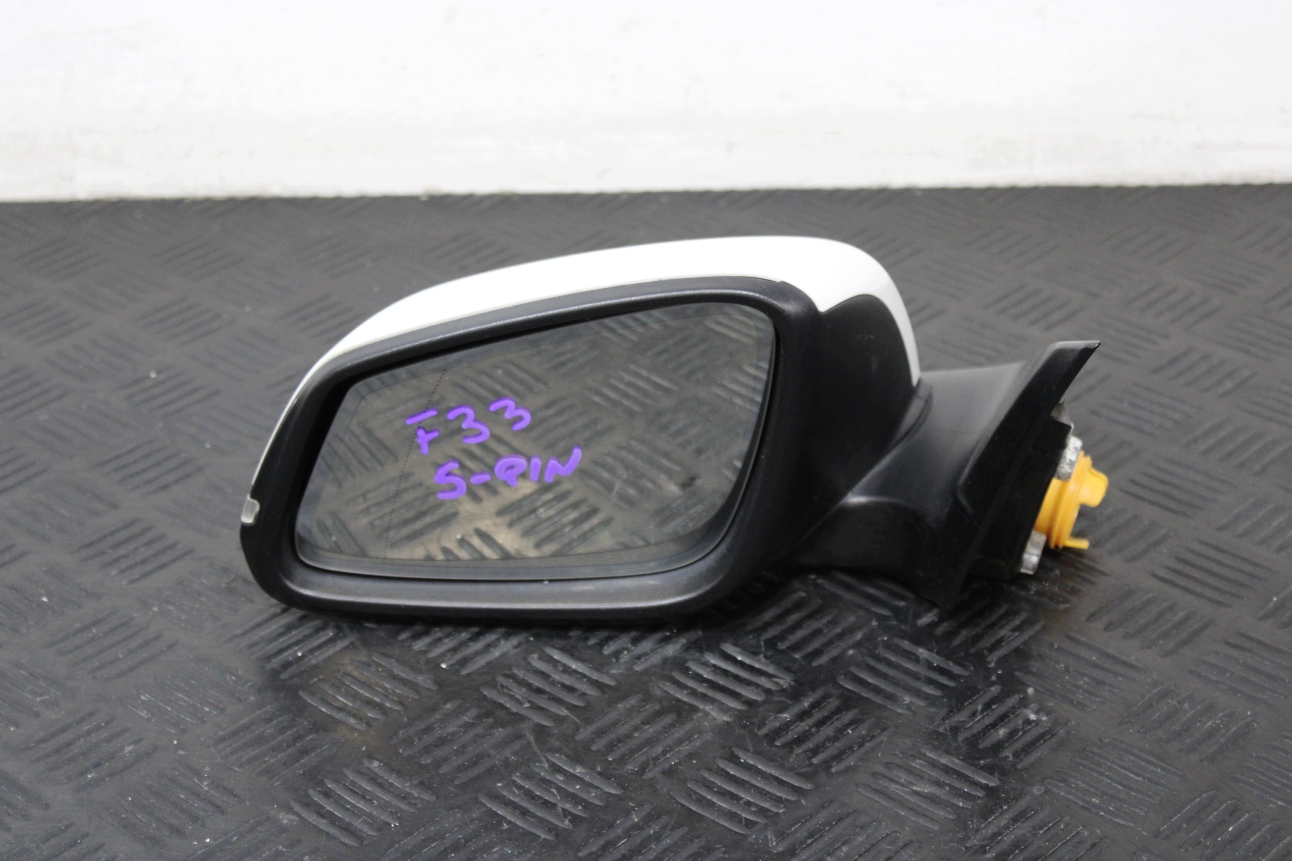 spiegel links 5 pins BMW 4 F33 CABRIO 2,0 D