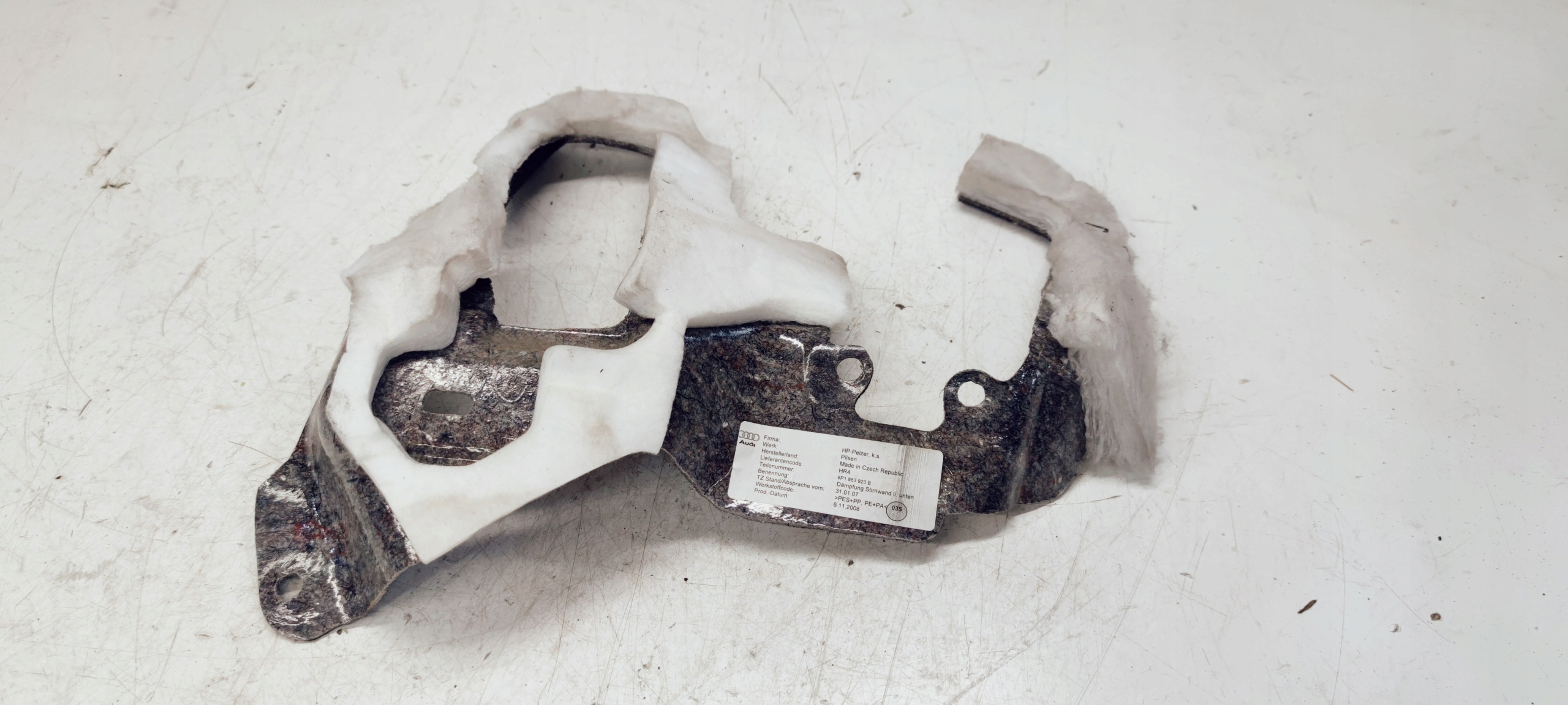 odhlučnění serva POMPY AUDI A3 8P 8P1863923B
