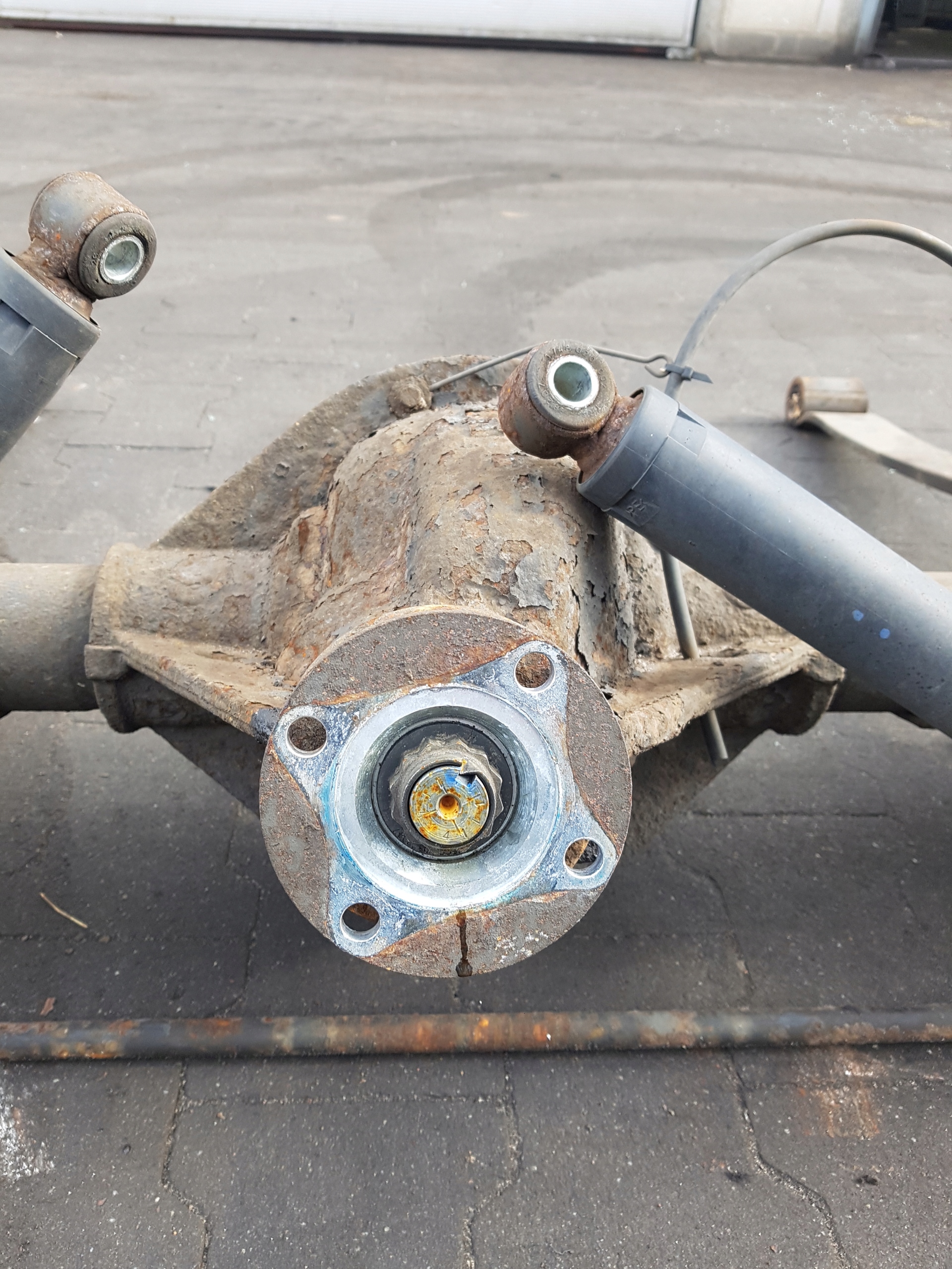 differential rear axis IVECO DAILY III/IV sider 7186886 2006-2014 diff RESORY 2.3