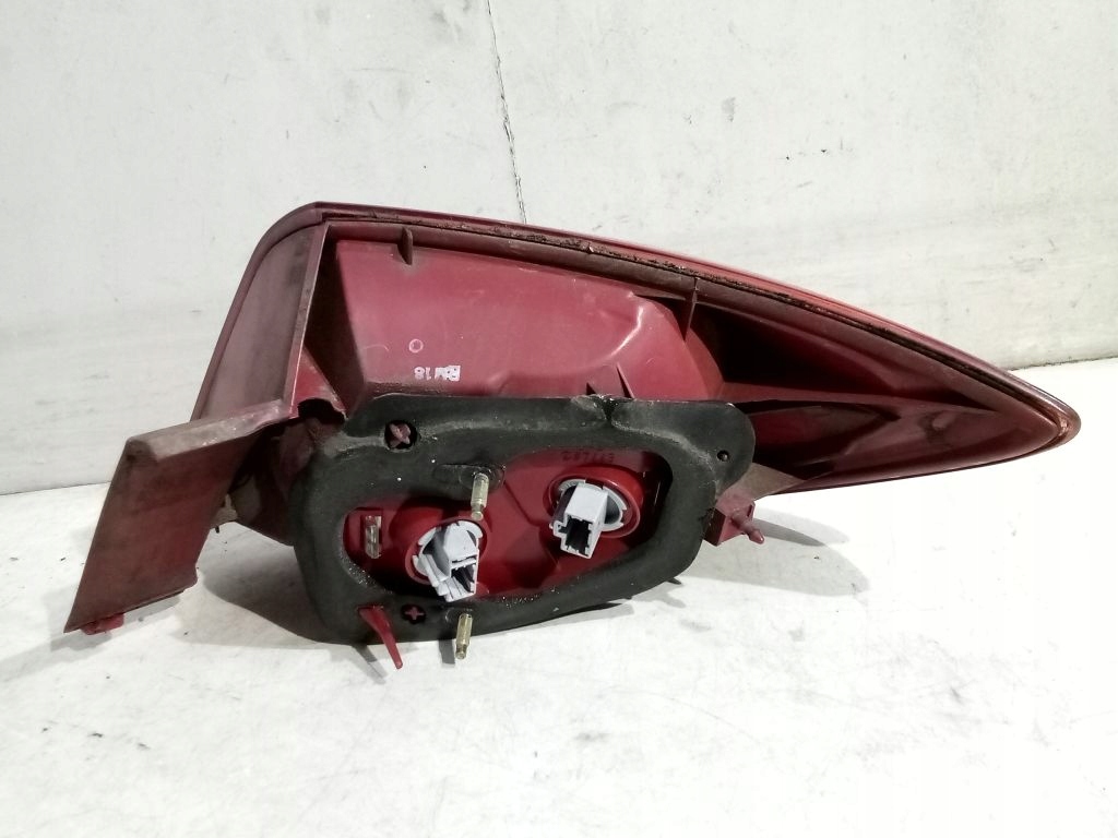 Mazda 3 BK HB light left rear part rear