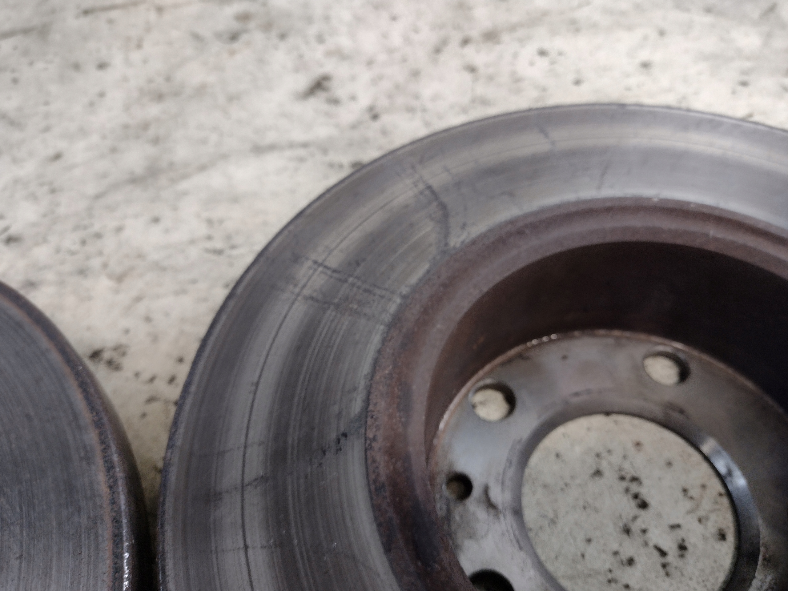 discs brake front Peugeot Partner and 1 2,5D 280mm