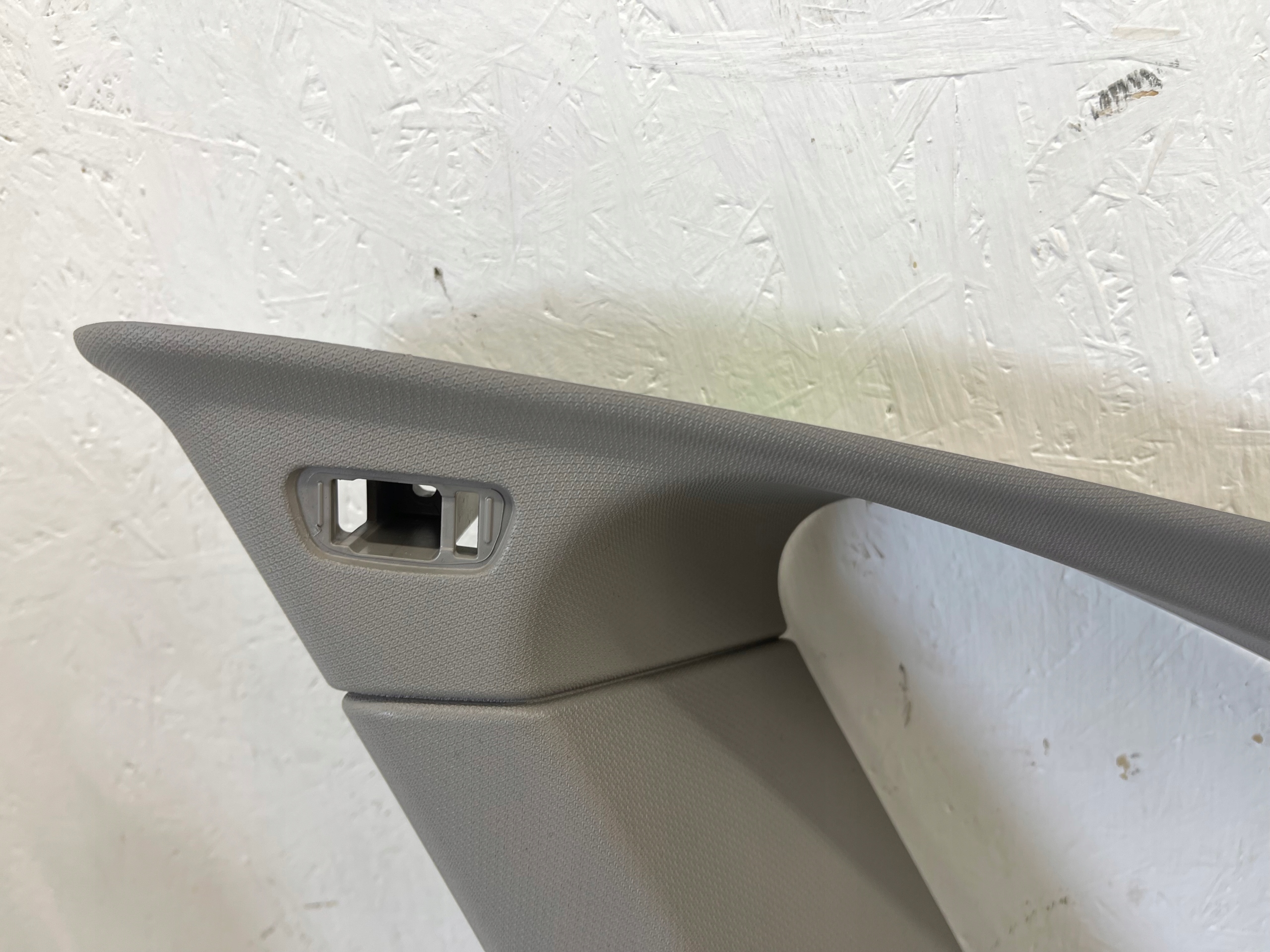 plastic cover SLUPKA left BMW F45 ACTIVE TOURER 14065410