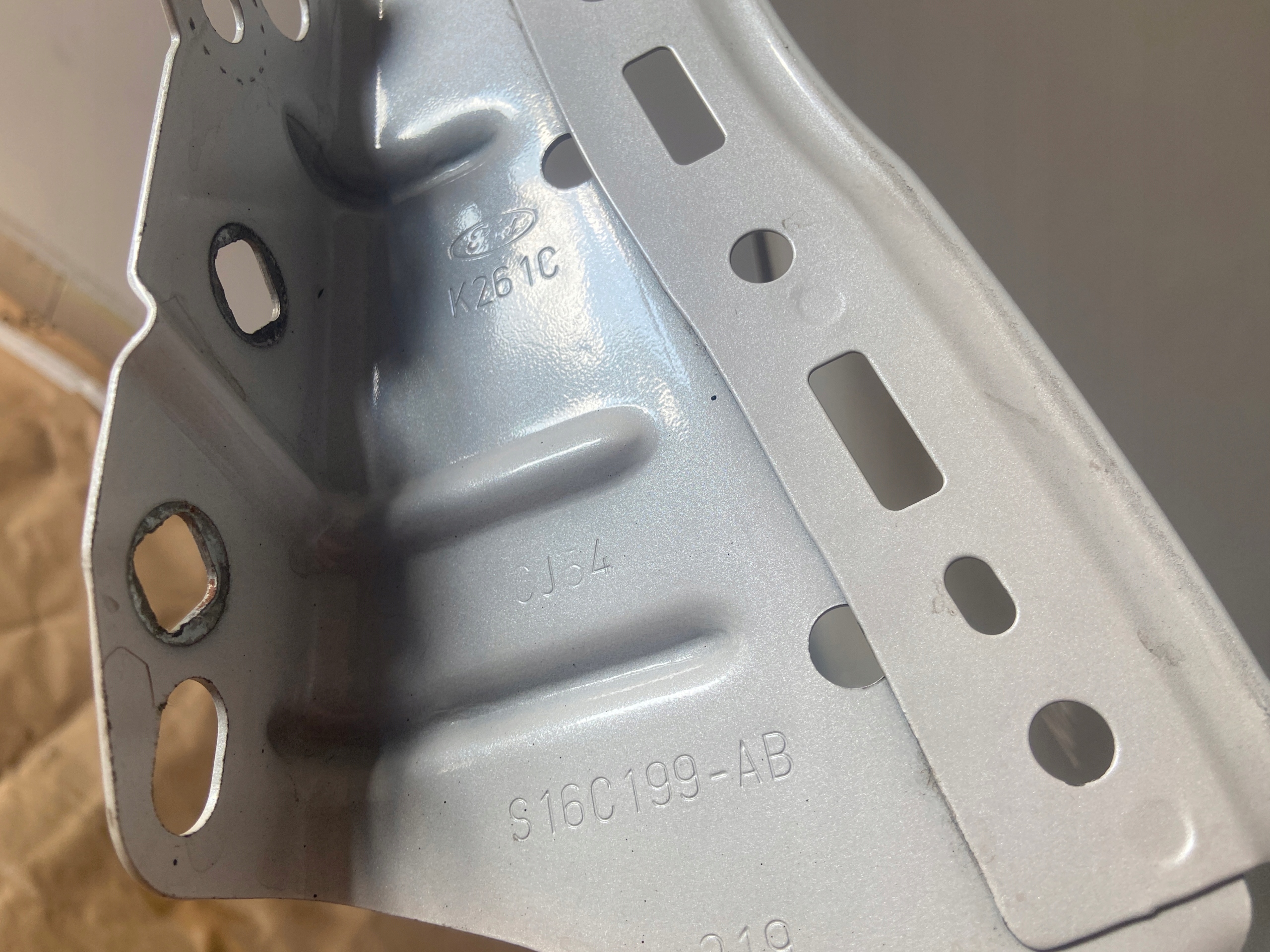 FORD KUGA MK2 LIFT 2016-2019 fender left front WHITE PEARL original