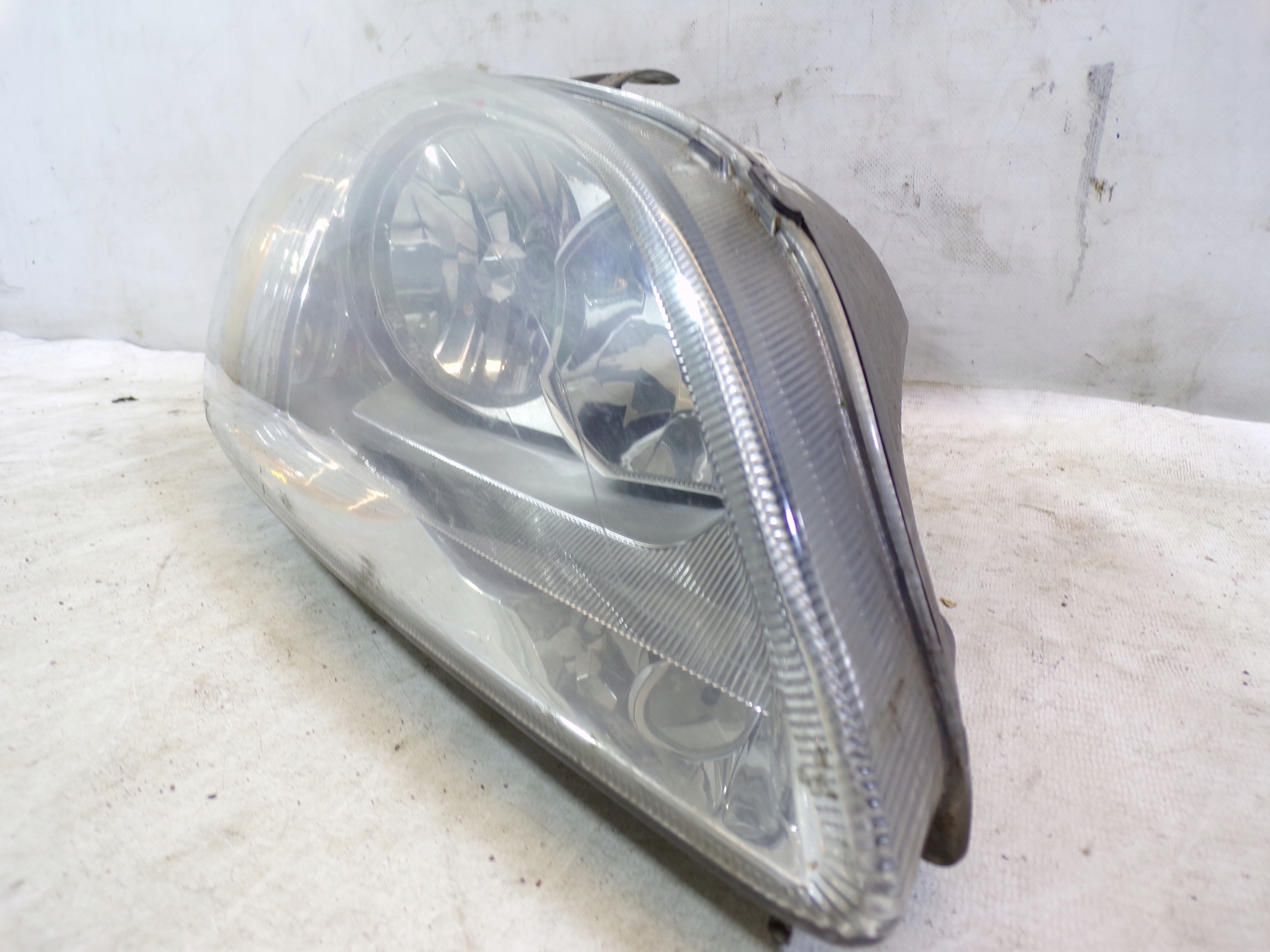 light front front right FORD FOCUS 2 II (1) (K)