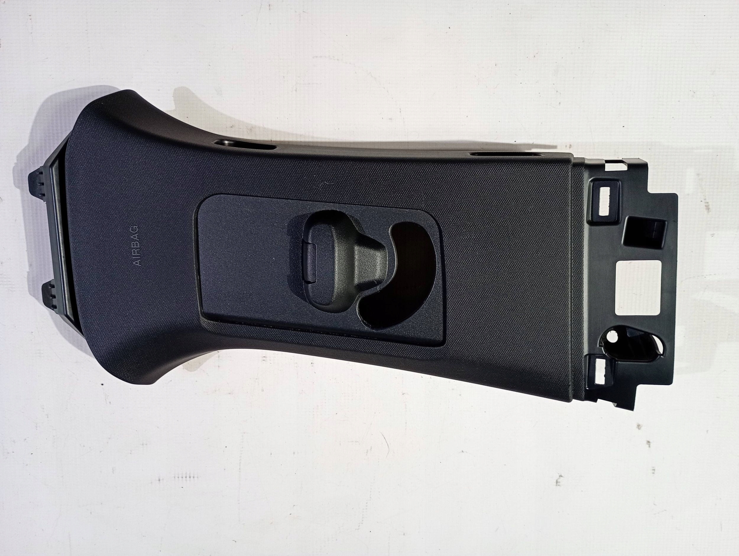 side slupka B cover right Ford Explorer VI 3.0 ST 2020