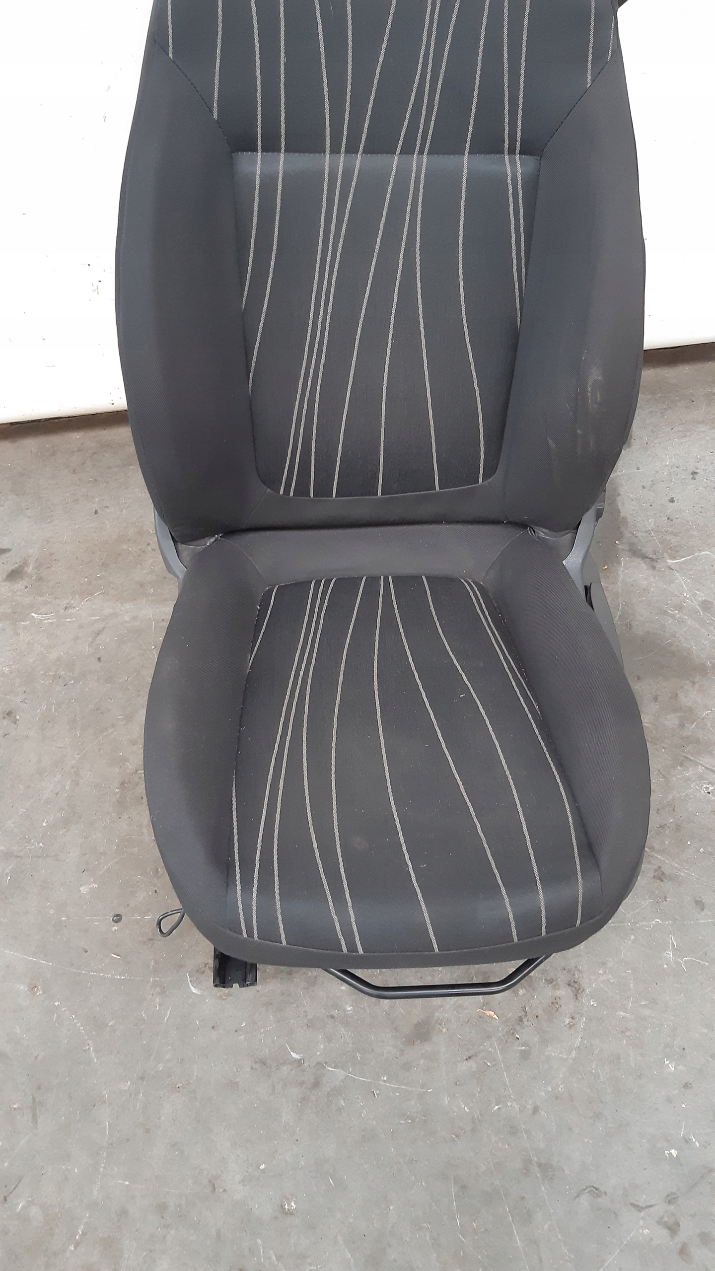 Sitz links grzany Opel Corsa D