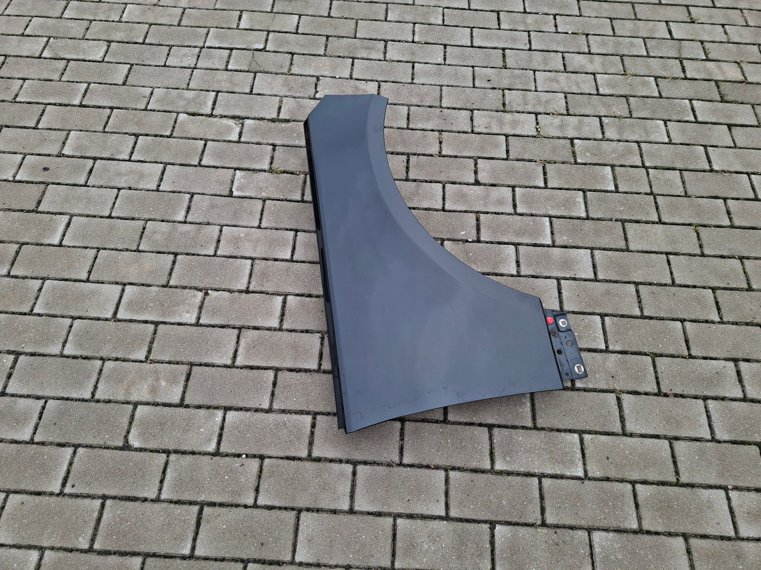 fender front front right RANGE ROVER VOGUE L405 SANTORINI BLACK 820