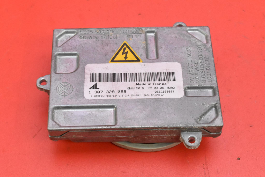 control unit XENON KSENON left 1307329089 VOLVO C 70 2 II 05-09