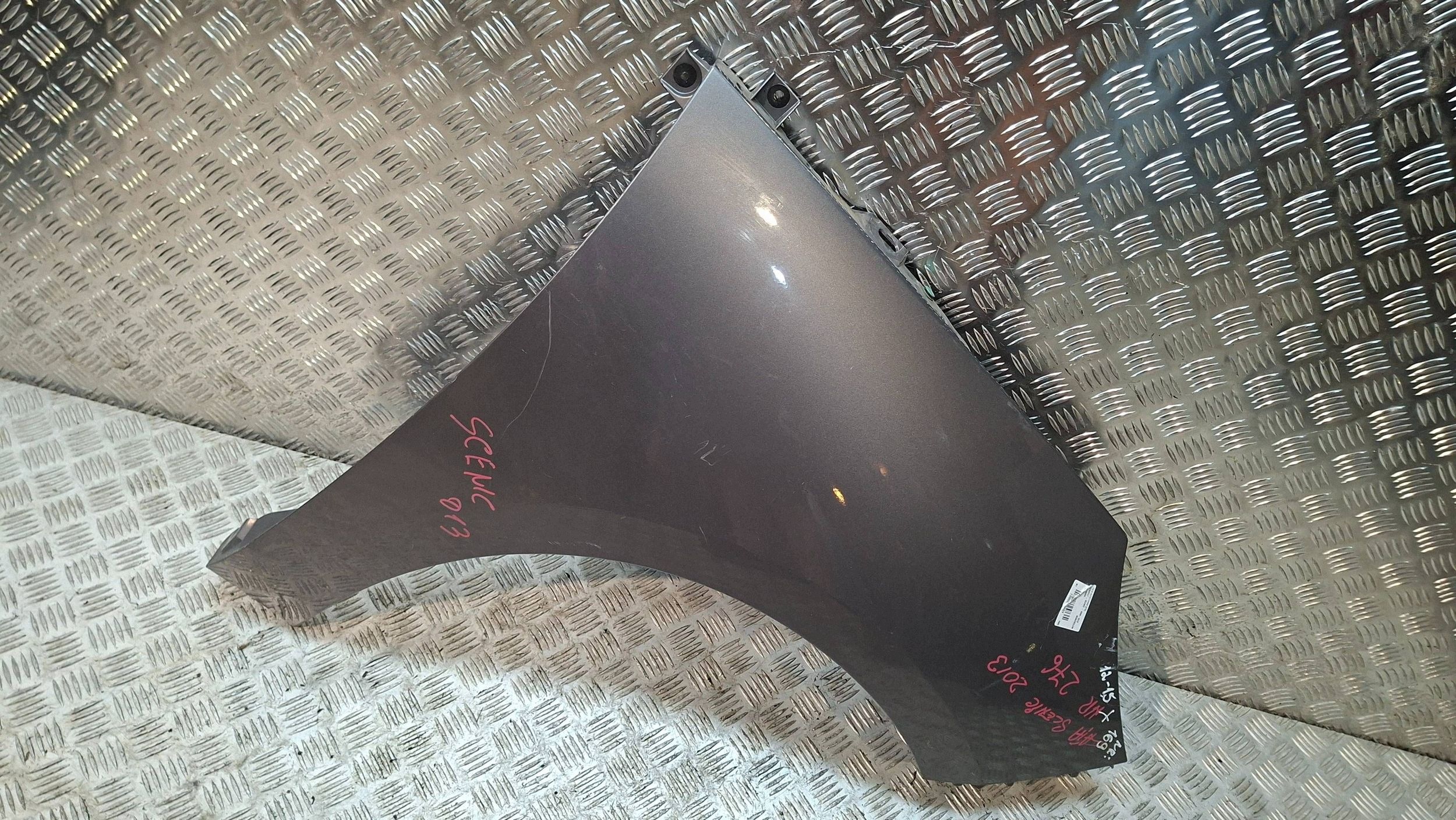fender front right 631000970R RENAULT SCENIC III LIFT 2013-2016