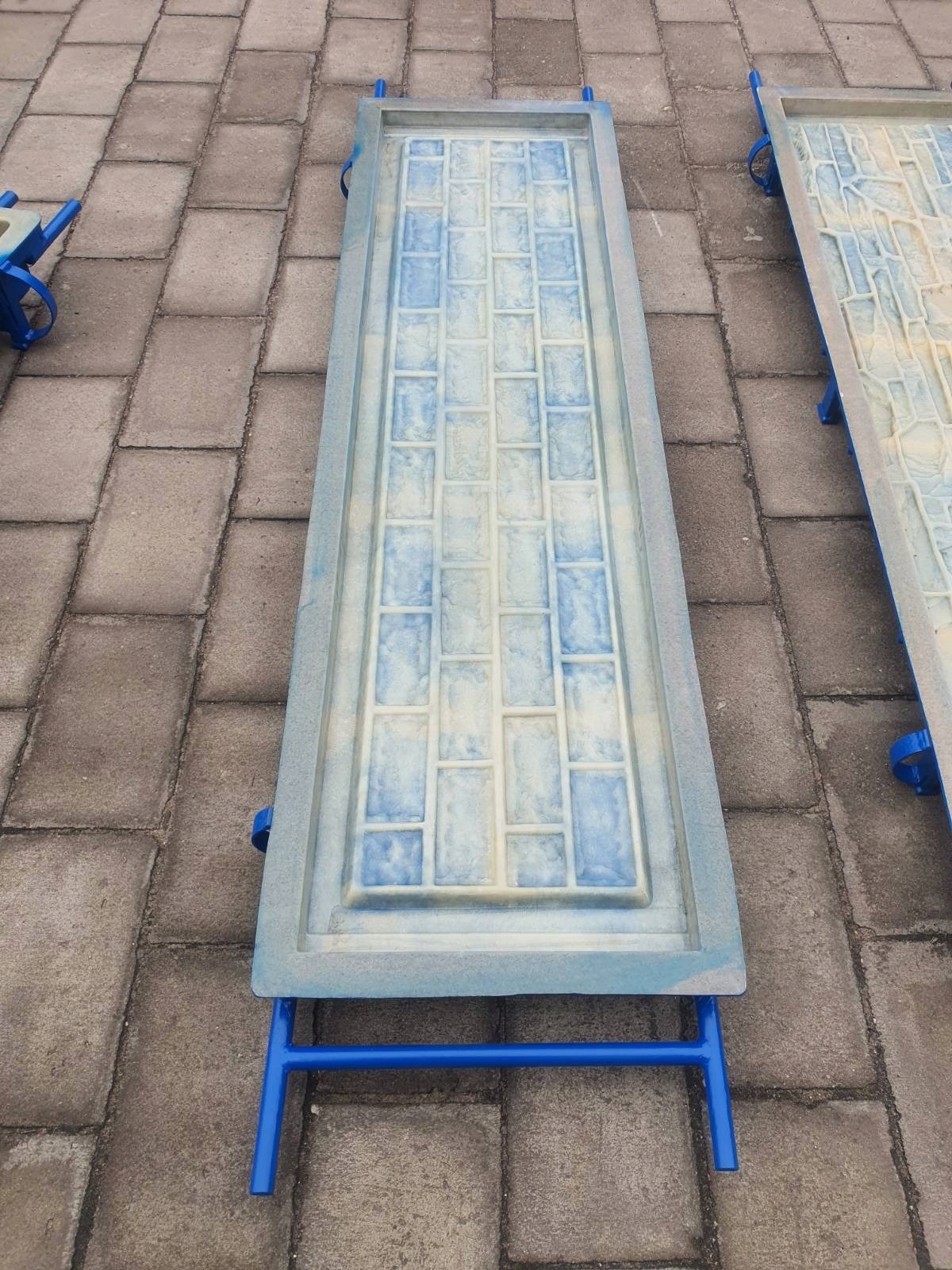 Forma KARKON płyty ogrodzeniowe przelotowe cegła