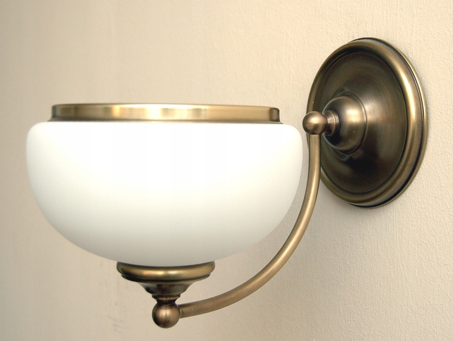 Mosadzné nástenné svietidlo, nástenná lampa z mosadze, lampa na