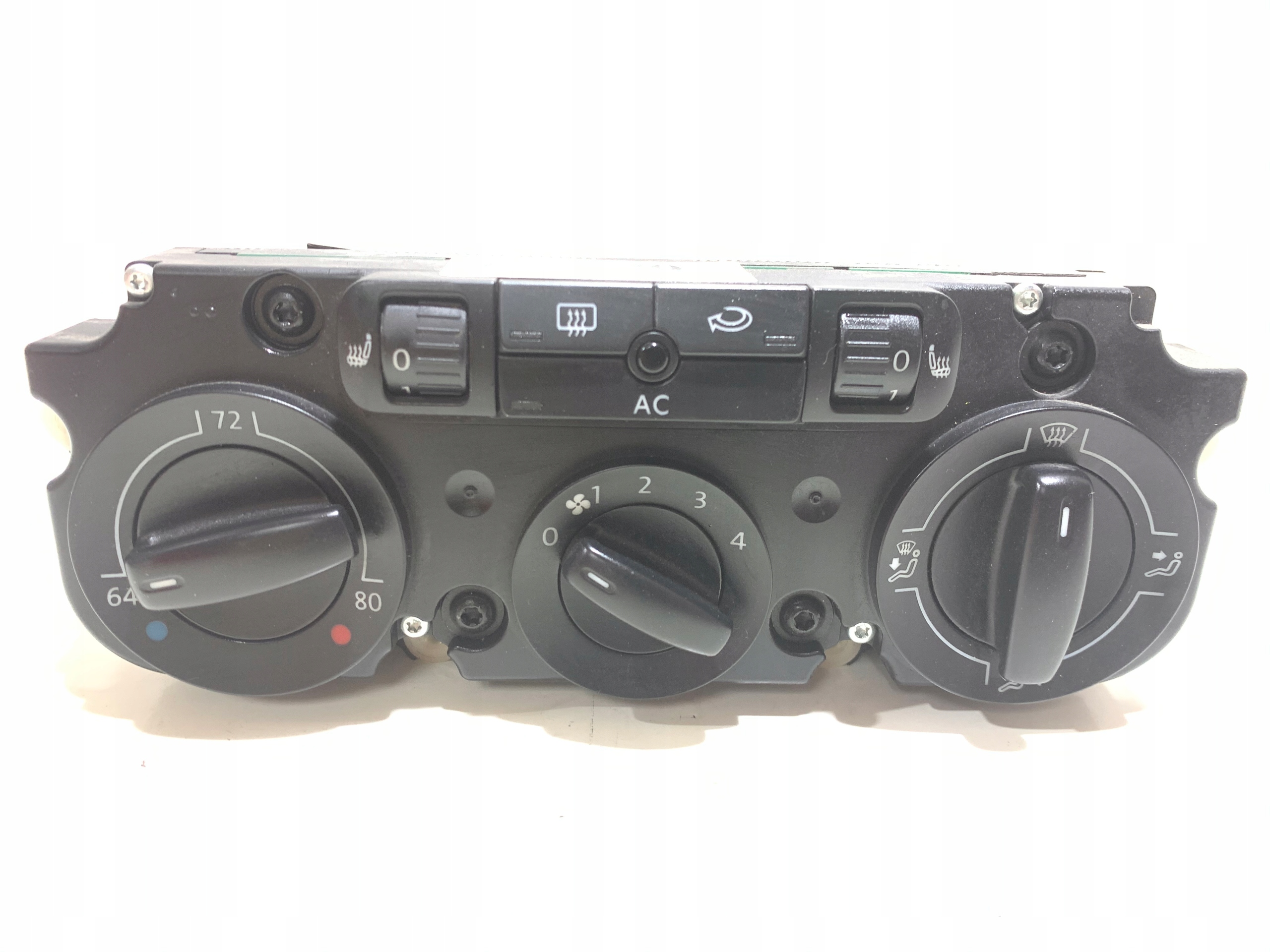 ПАНЕЛЬ КОНДИЦИОНЕРА VW GOLF 5 EOS 1L1820045B