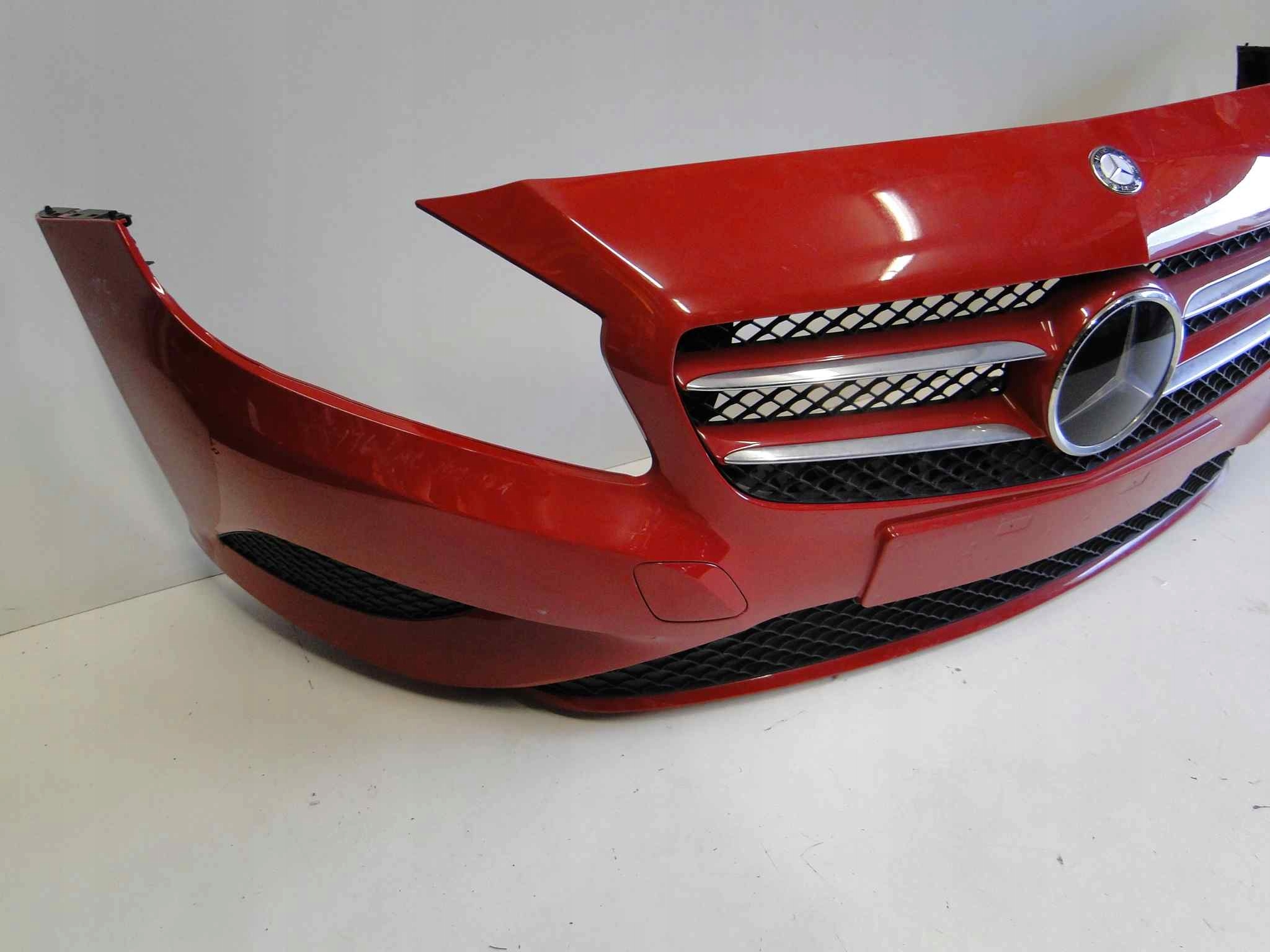 MERCEDES A KLASA W176 176 GRILL ATRAPA NA RADAR Numer katalogowy części A1768800483