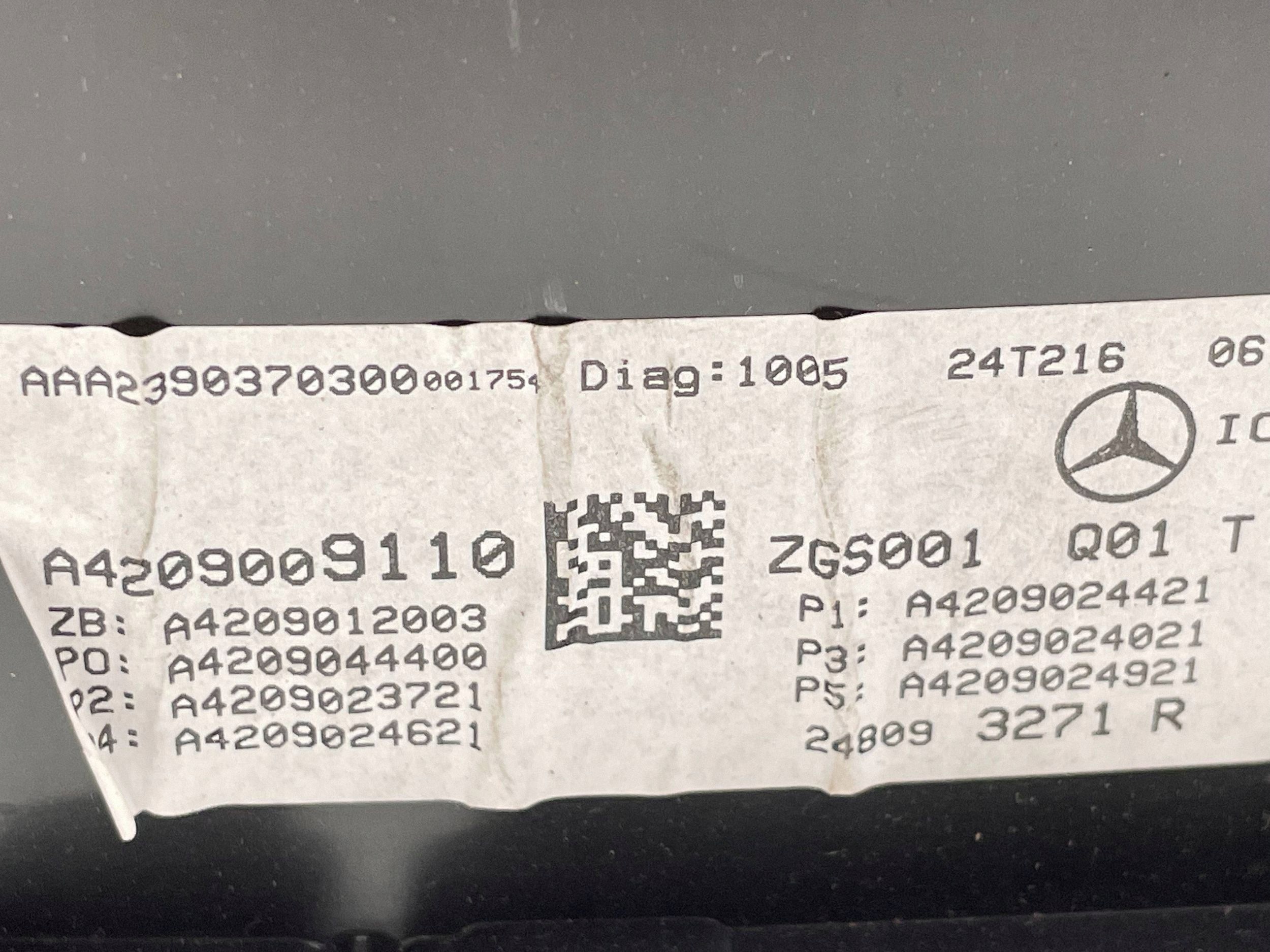 Mercedes-Benz Citan (420.6) 2024 A4209009110 clock dials !J