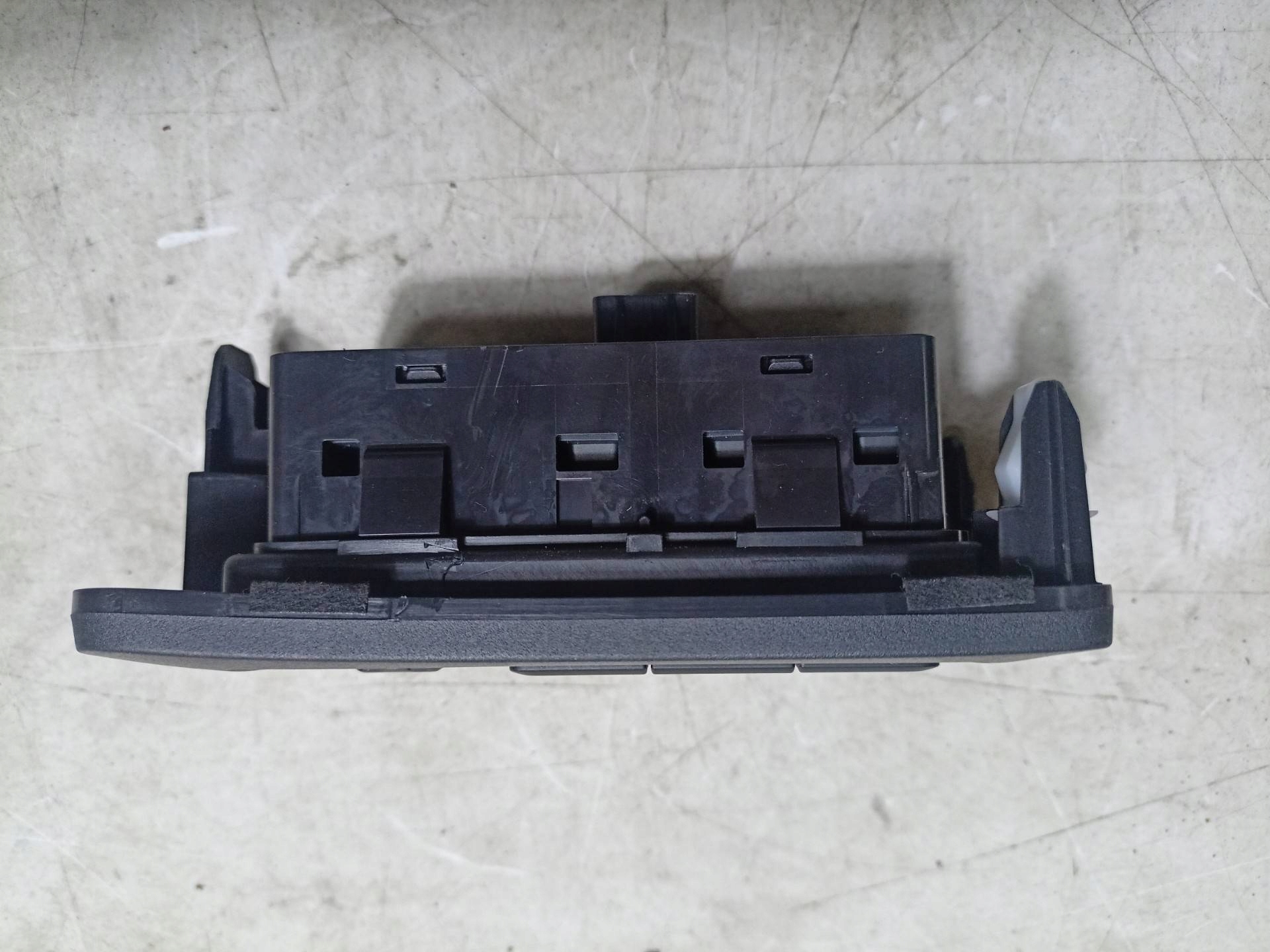 control panel funkcjami Mazda CX-5 2014 KD7766170