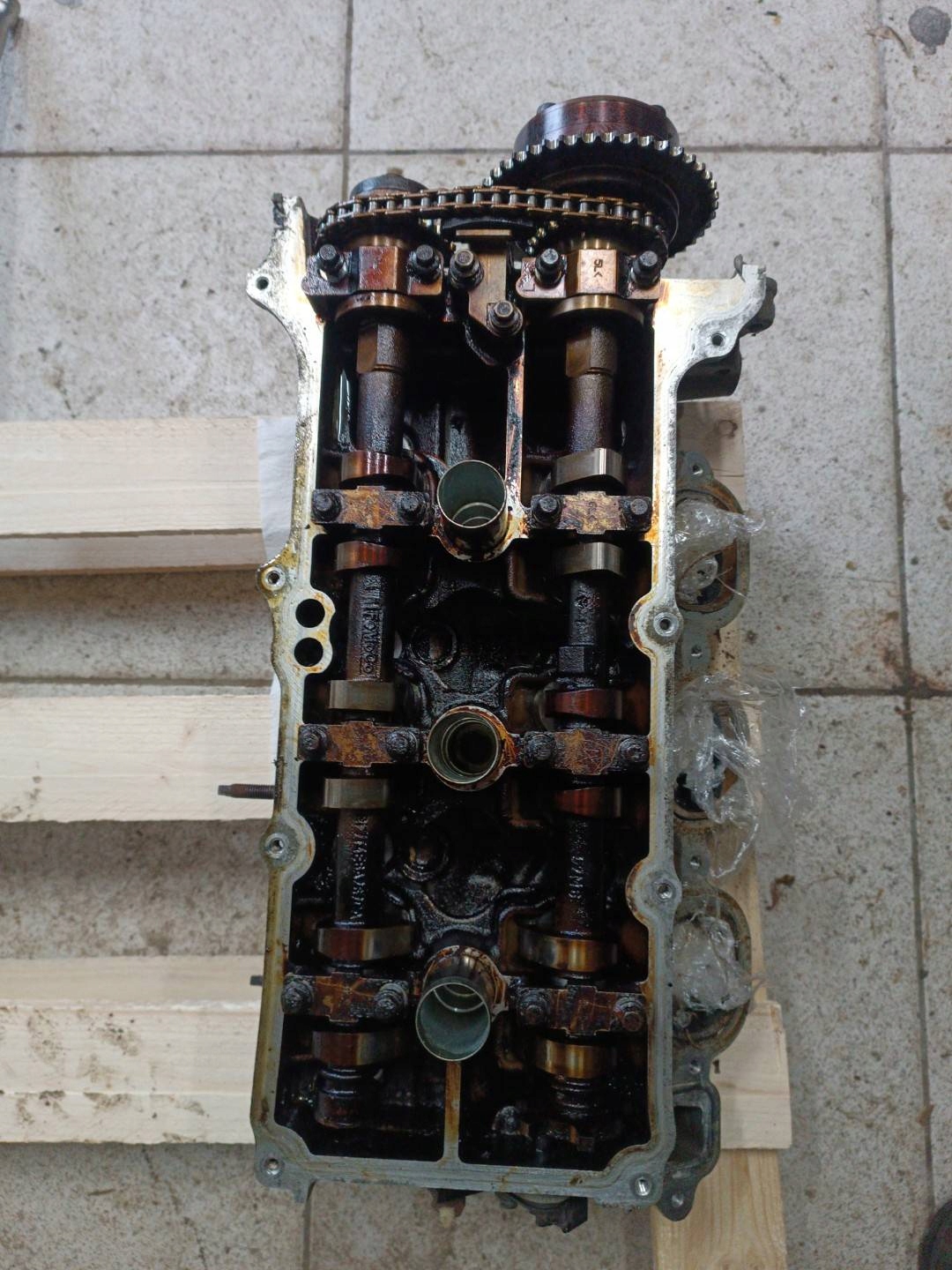head. of the engine left side Mazda CX-9 2008
